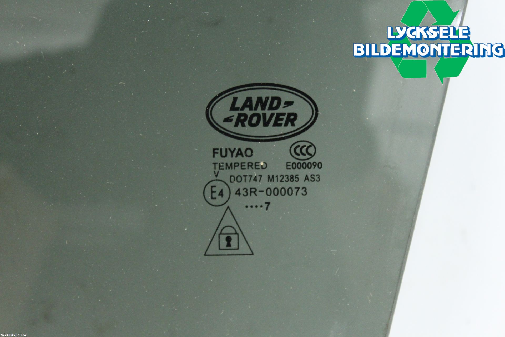 Landrover LAND ROVER DISCOVERY 5 16->> Dörruta Bak Vänster