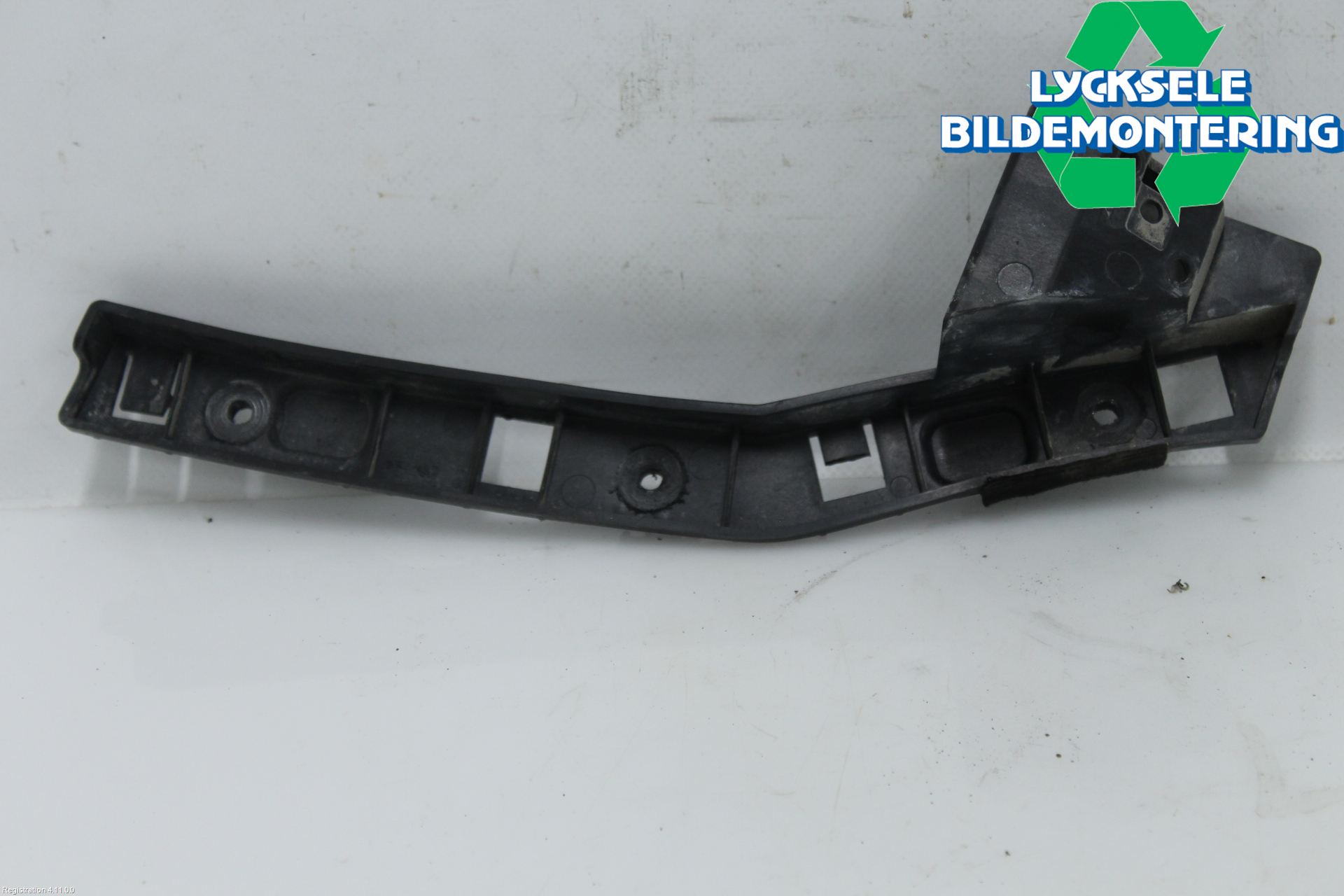 Fiat 500L 13-19 Stötfångarfäste Bak Hö