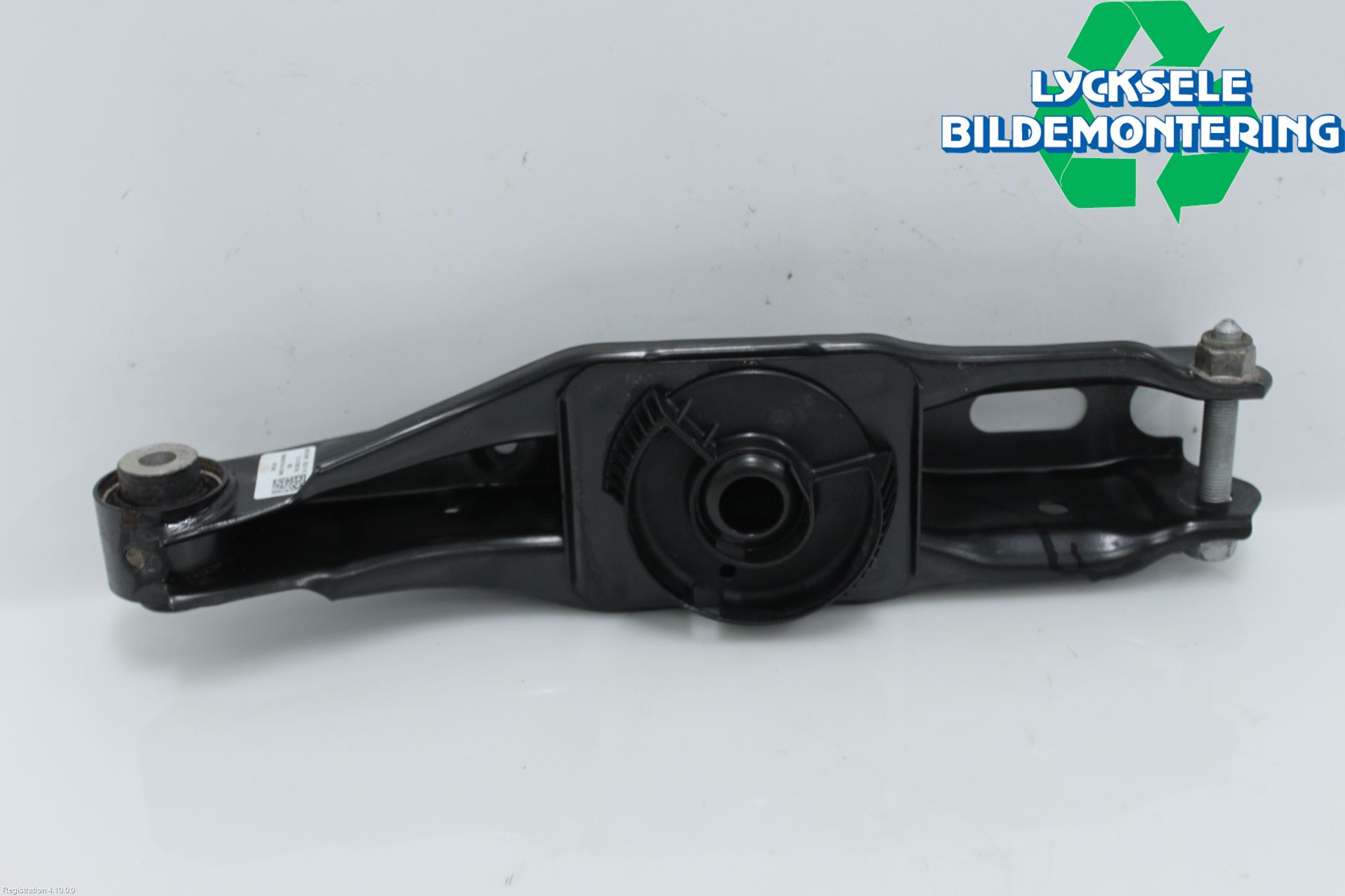 Skoda ENYAQ iV 21- Bärarm Bak Höger