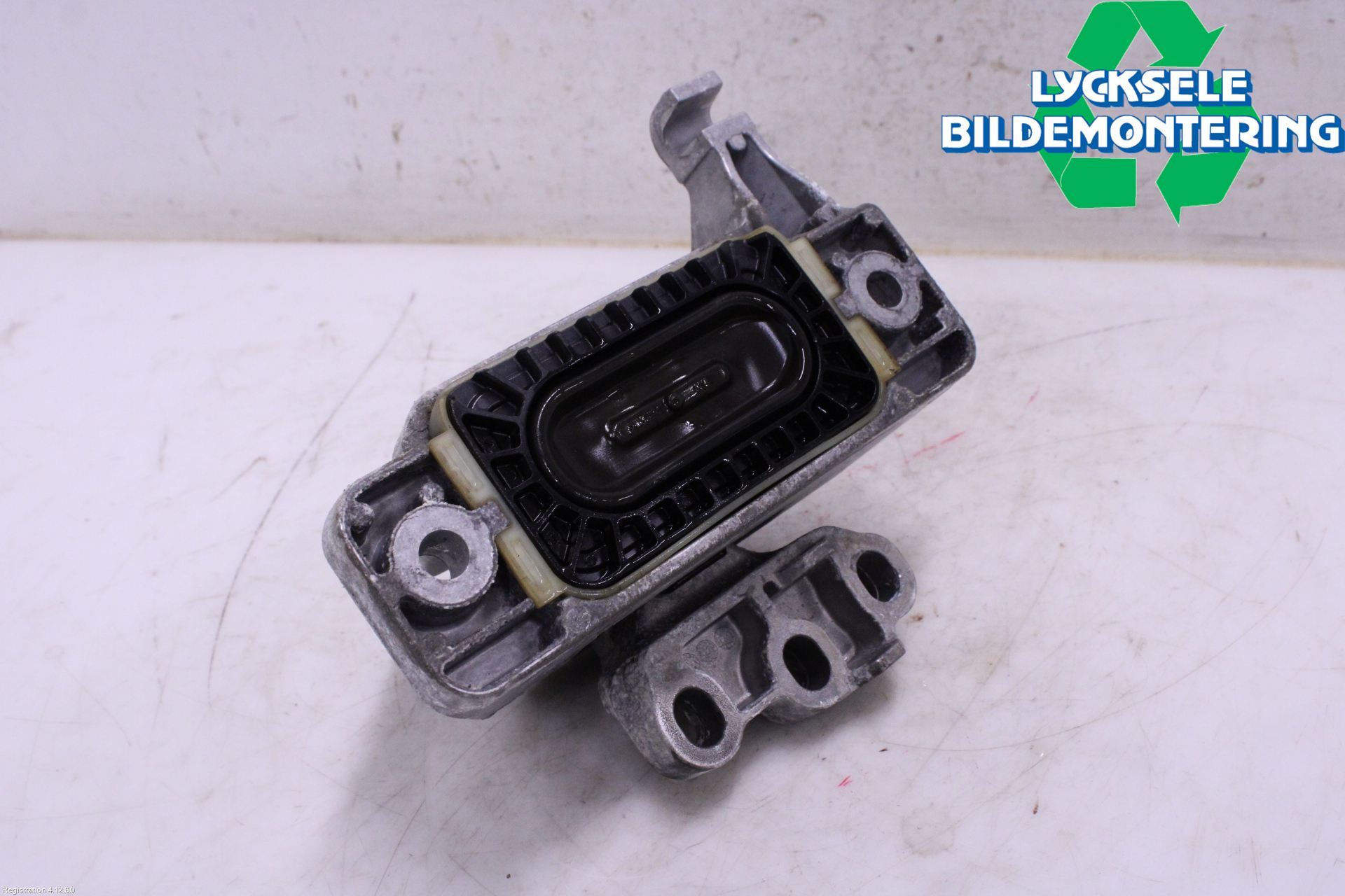 Volkswagen VW CRAFTER II / E-CRAFTER 17- Motorfäste