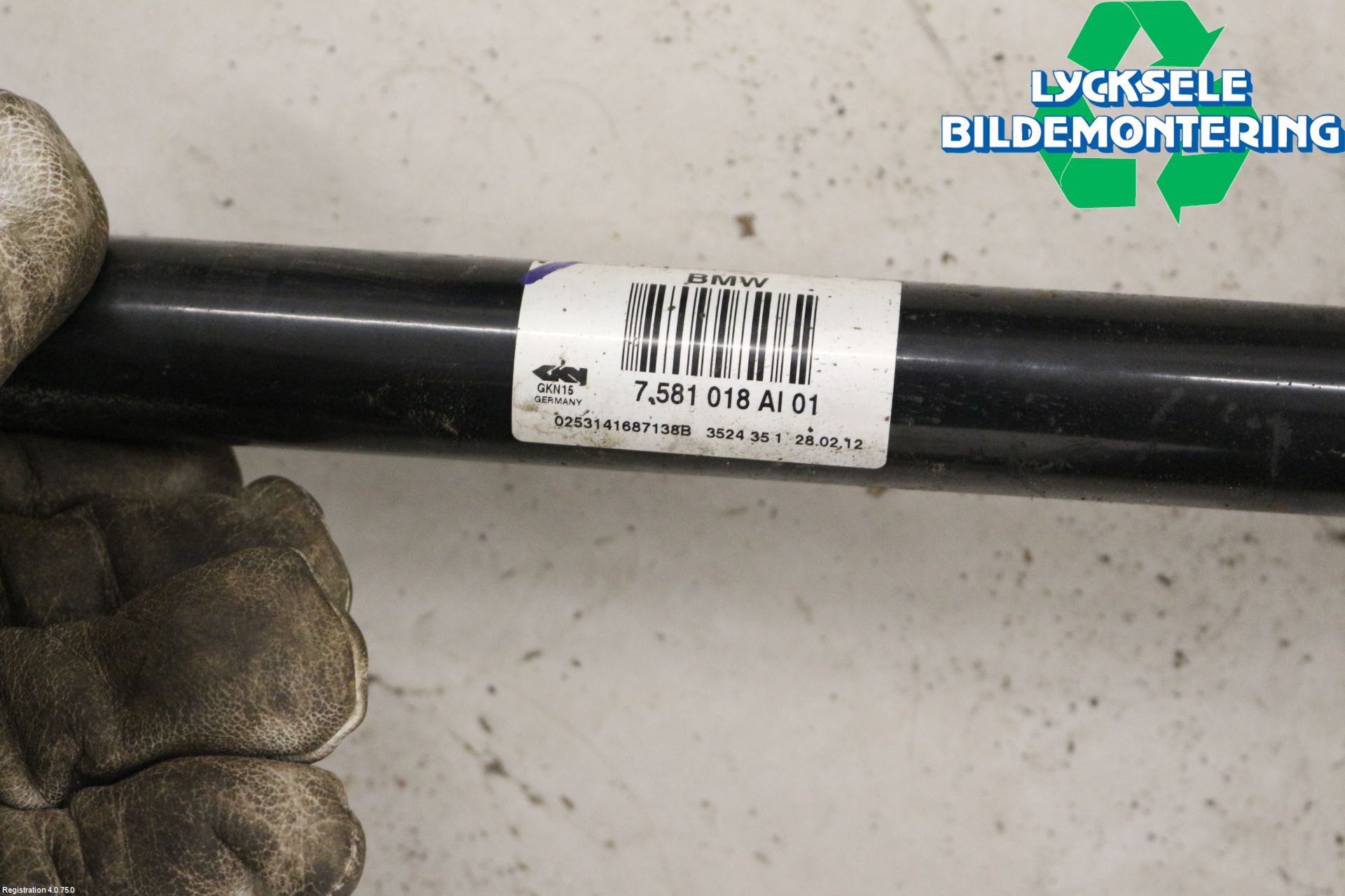 BMW 5 F10/F11/F18 09-17 Drivaxel Bak Höger