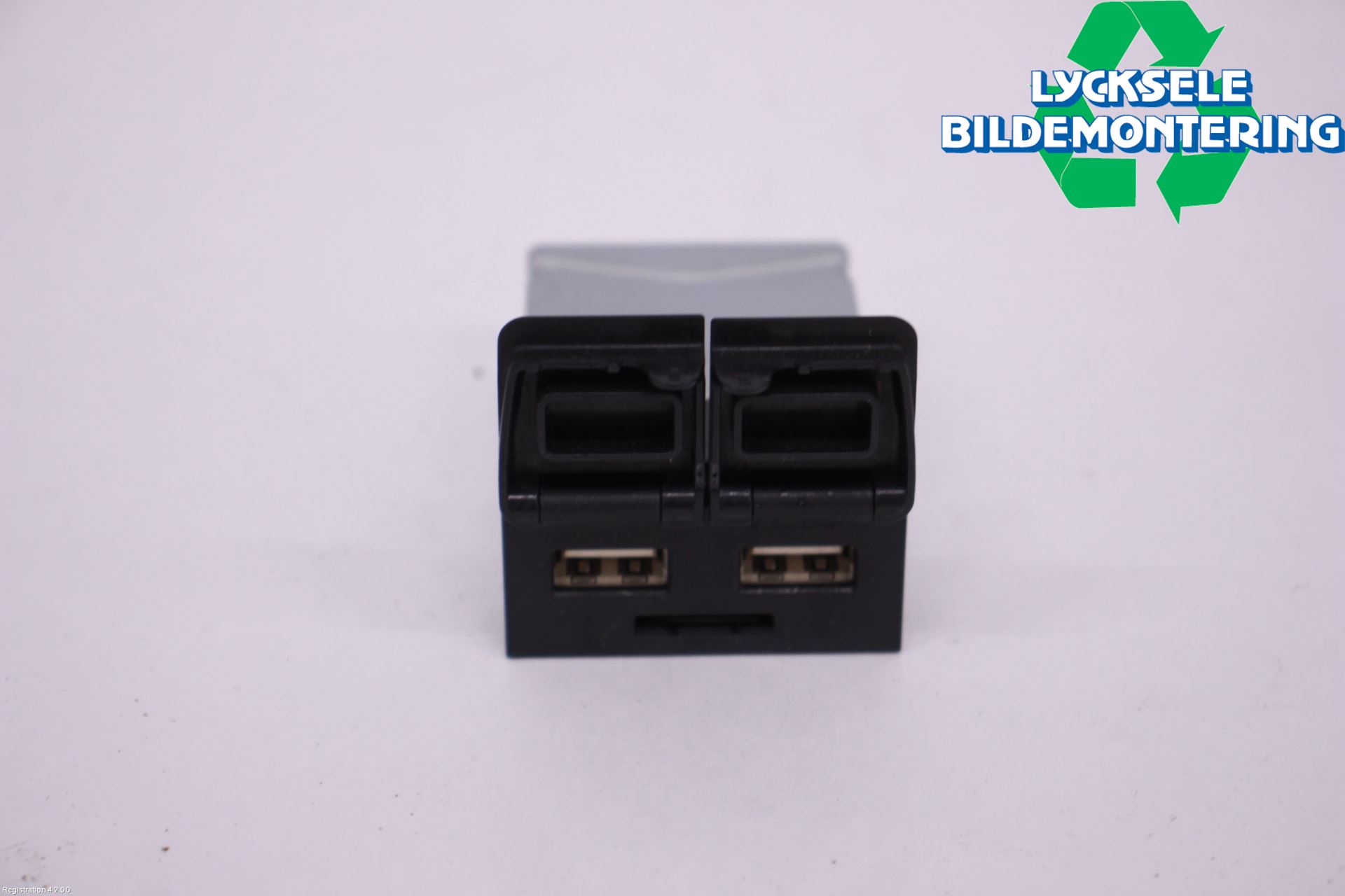 Toyota RAV4 19- Usb Connection