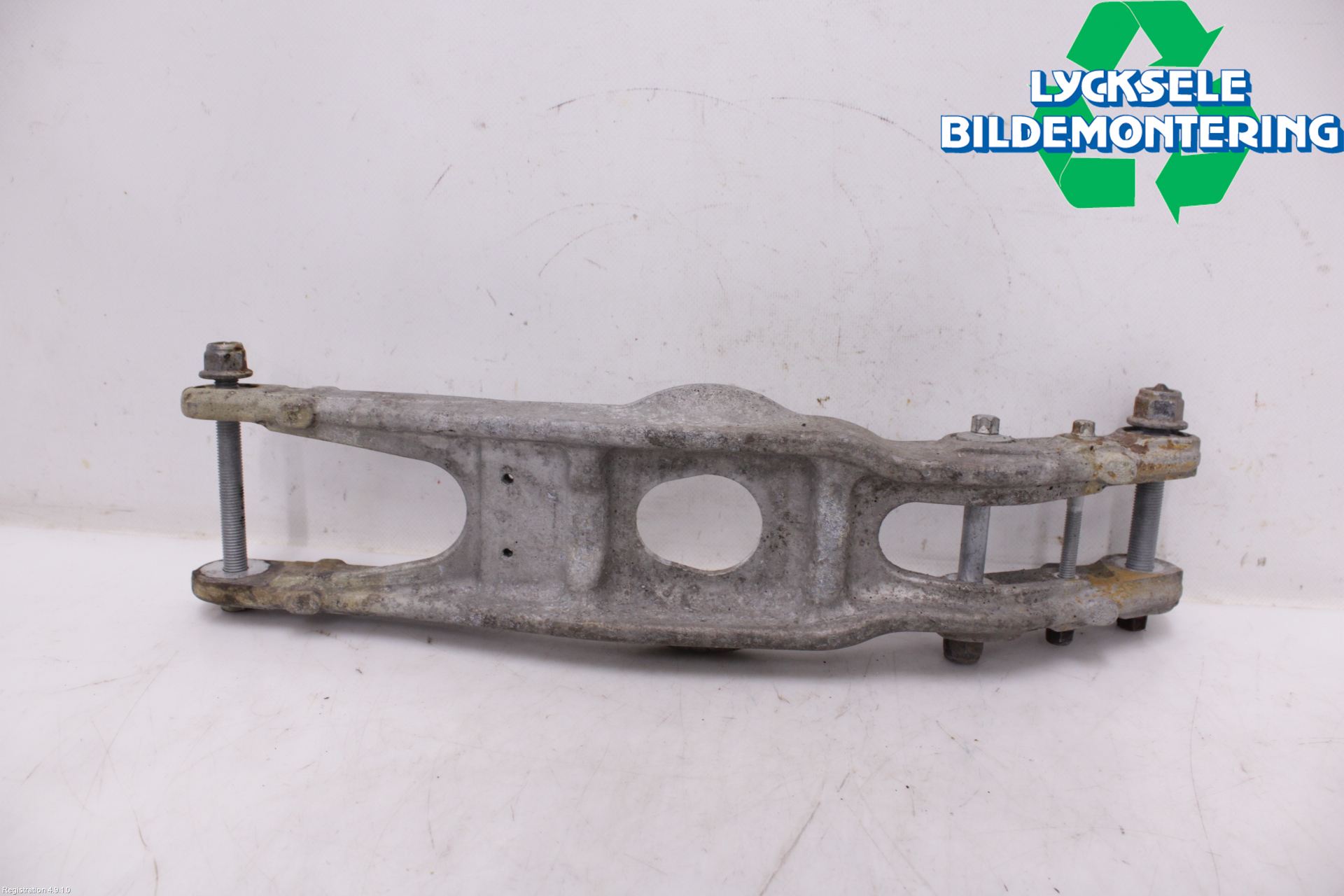 Mercedes-Benz MB E-KLASS (W213) 16-23 Bärarm Bak Vänster