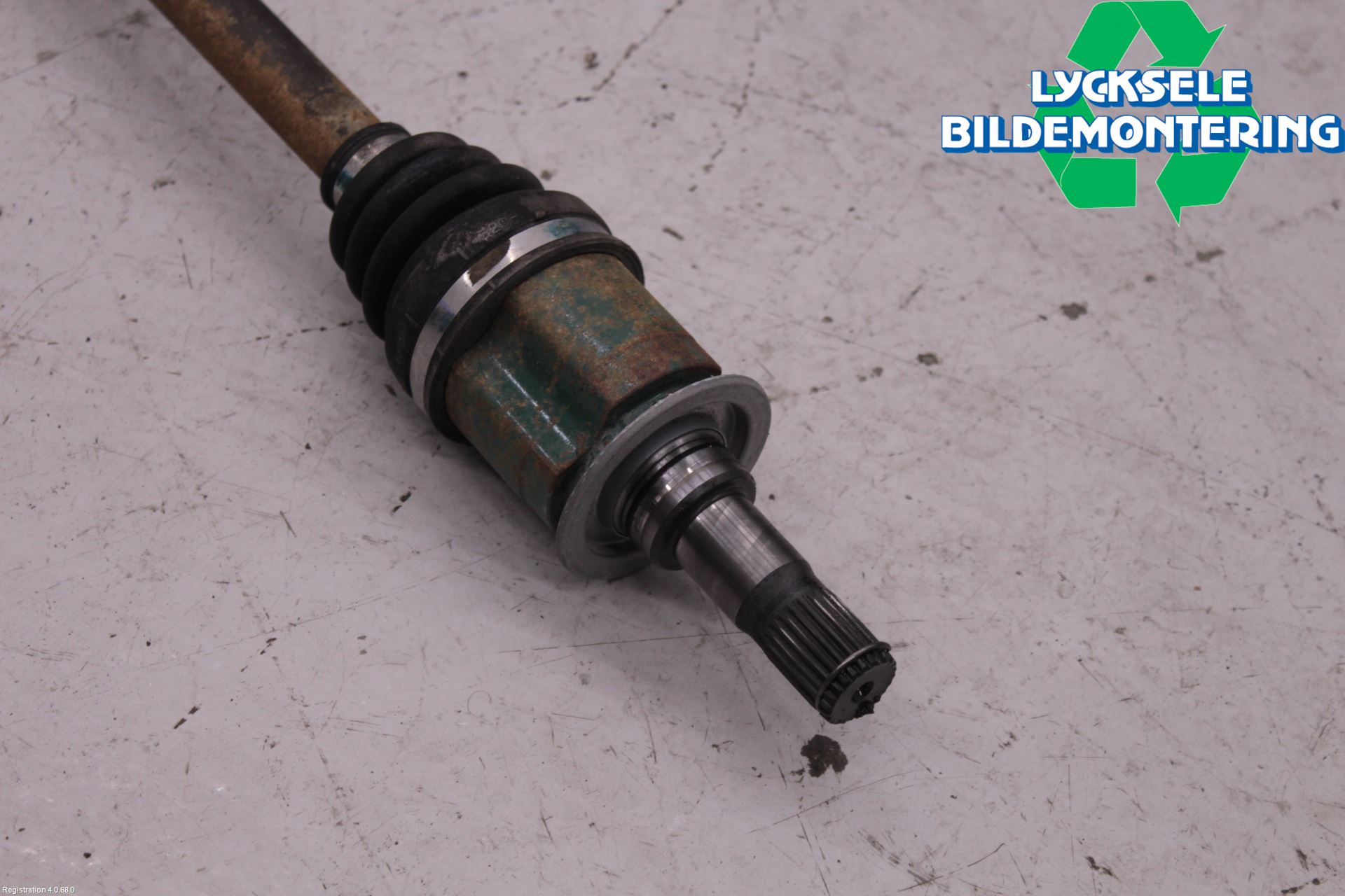 Mitsubishi ASX 10-22 Drivaxel Bak Vänster
