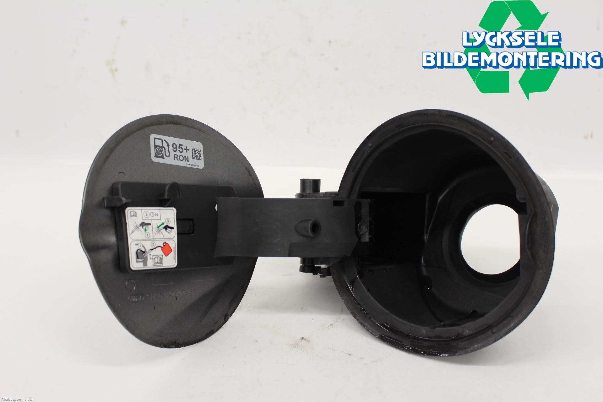 Ford ECOSPORT 17- Tanklucka