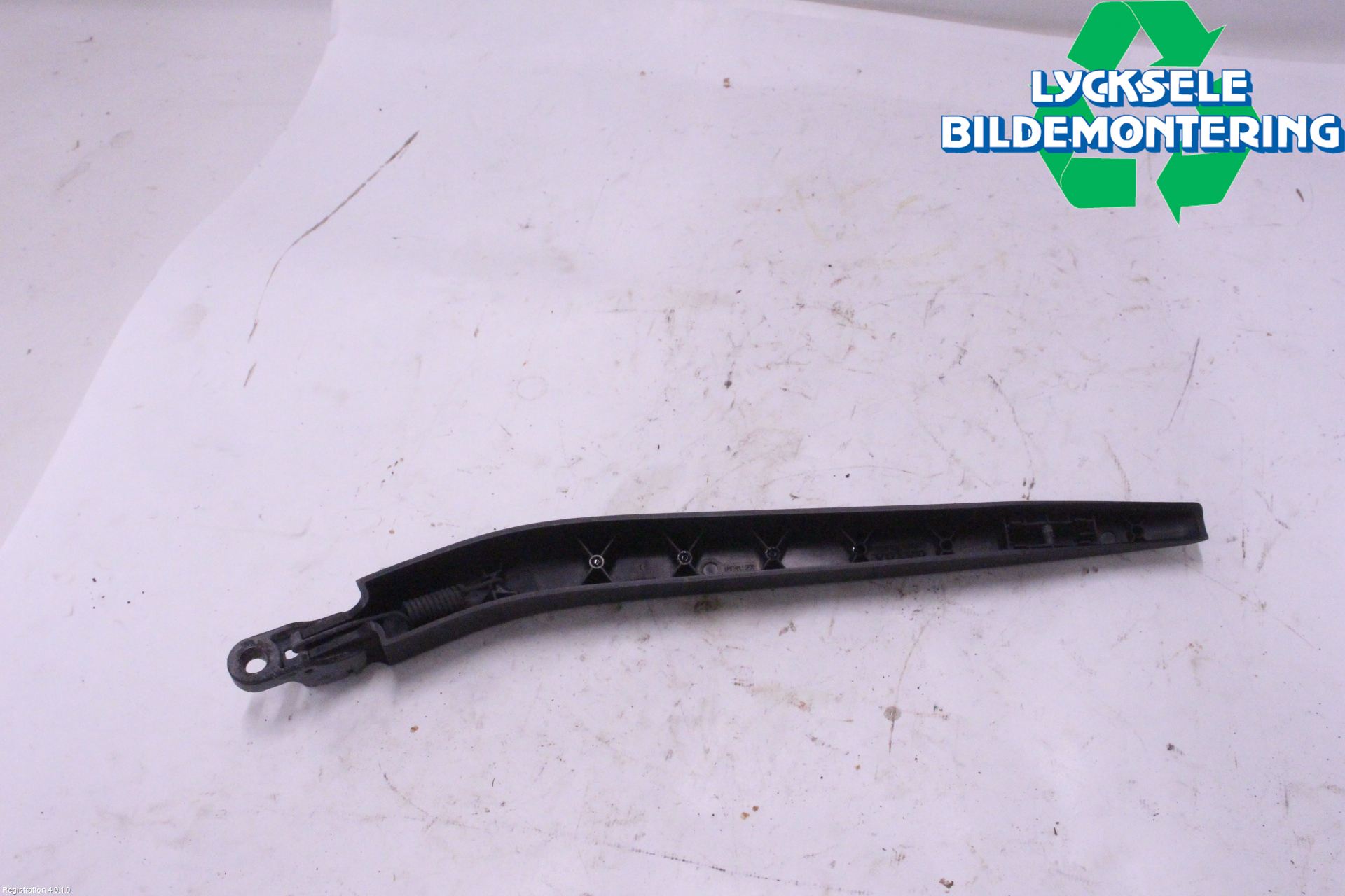 Volvo V90 17->> Torkararm-Bakruta