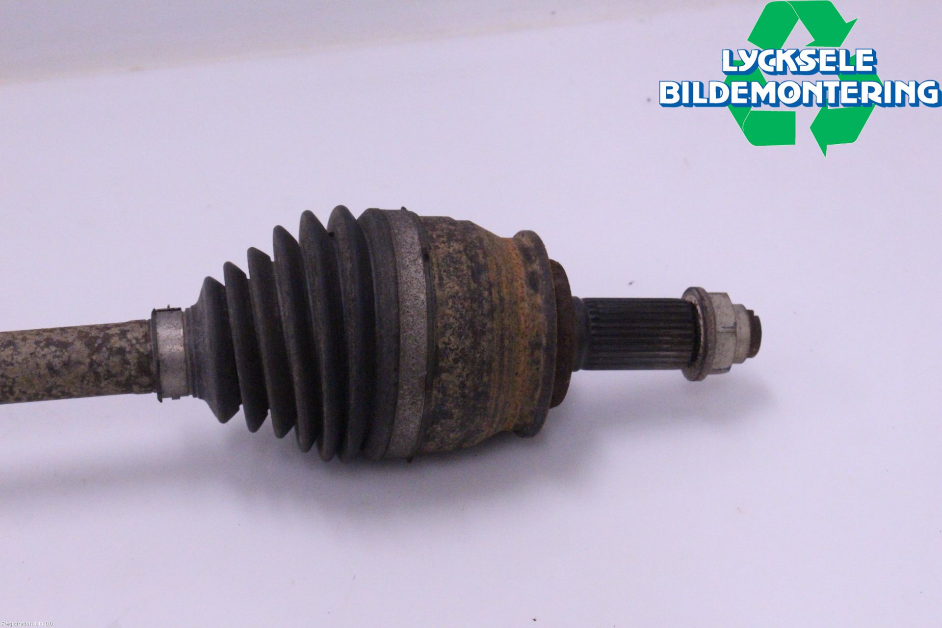 Suzuki GRAND VITARA II 06-14 Drivaxel Bak Höger