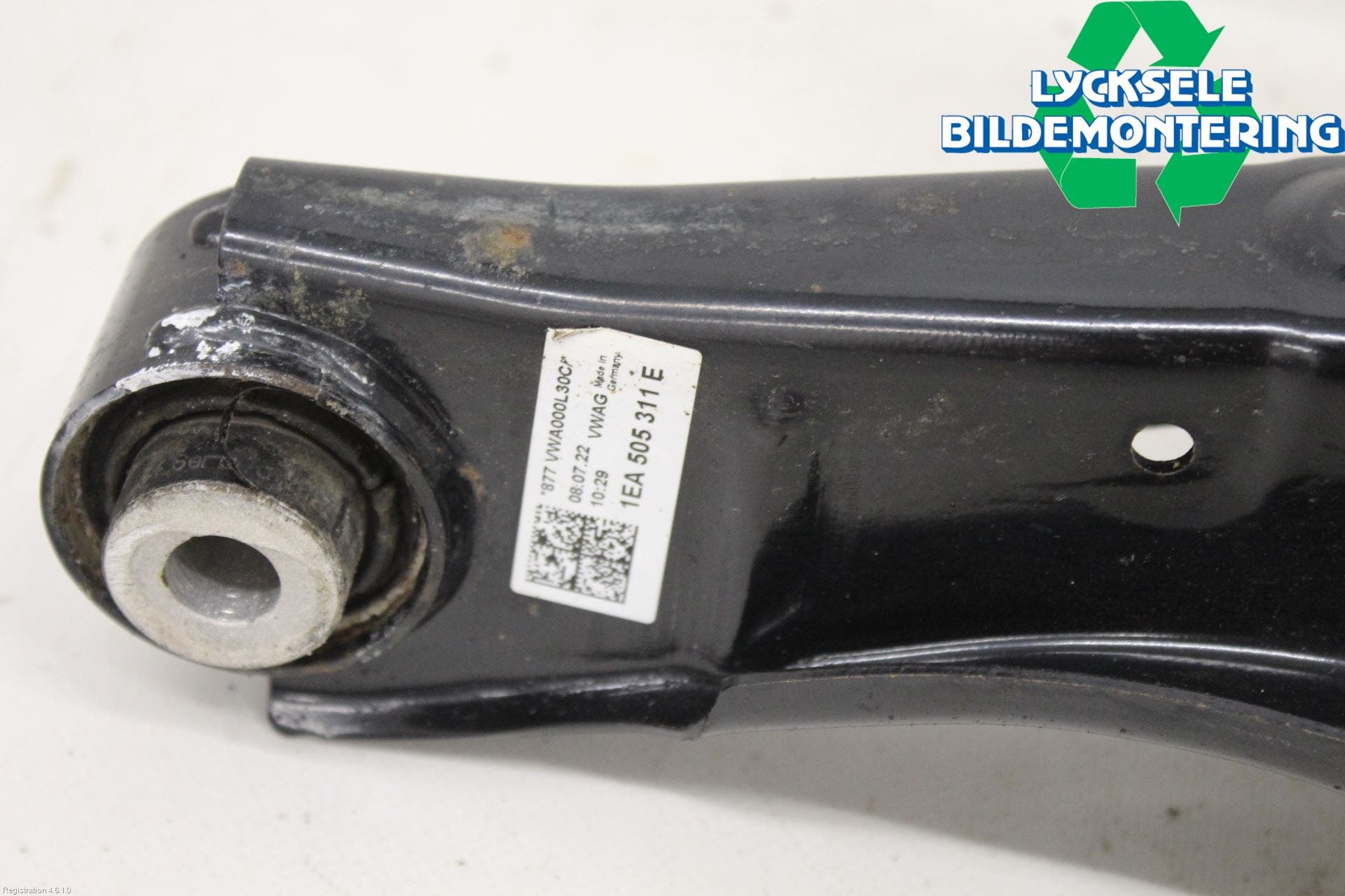 CUPRA BORN 22- Bärarm Bak Vänster