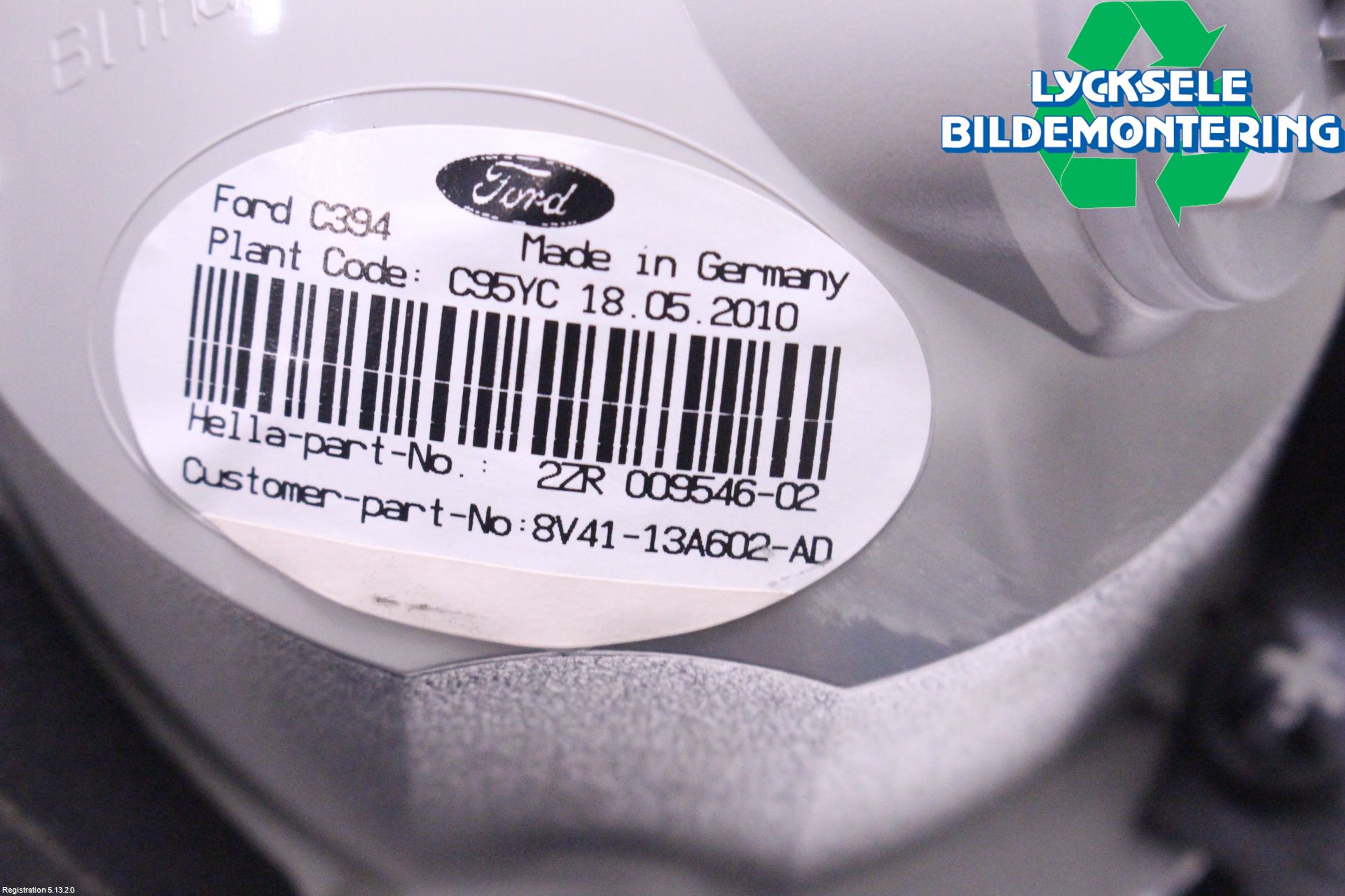 Ford KUGA 08-12 Bakljus Lucka Hö