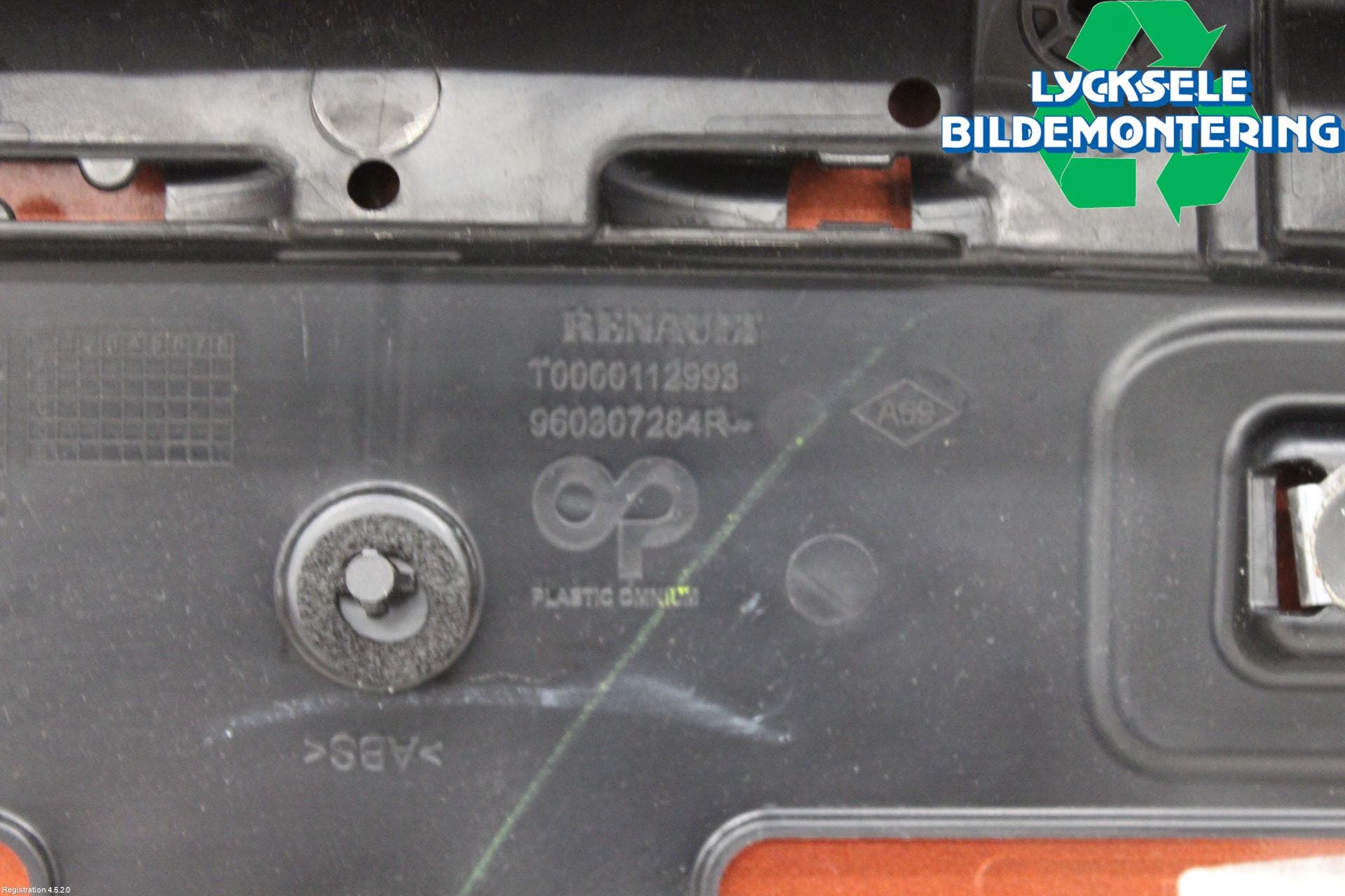 Renault CLIO IV 12-16 Spoiler Baklucka