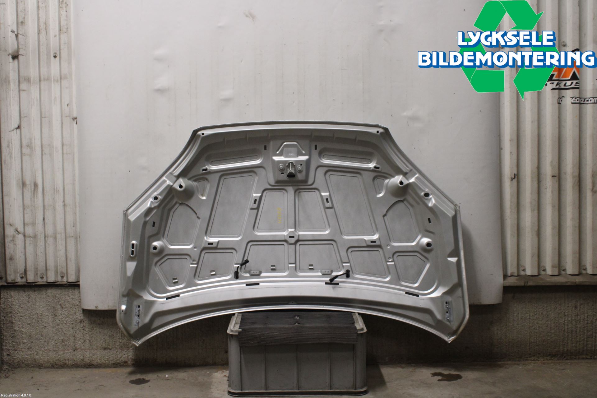 Ford FOCUS     04-07 Huv Fram