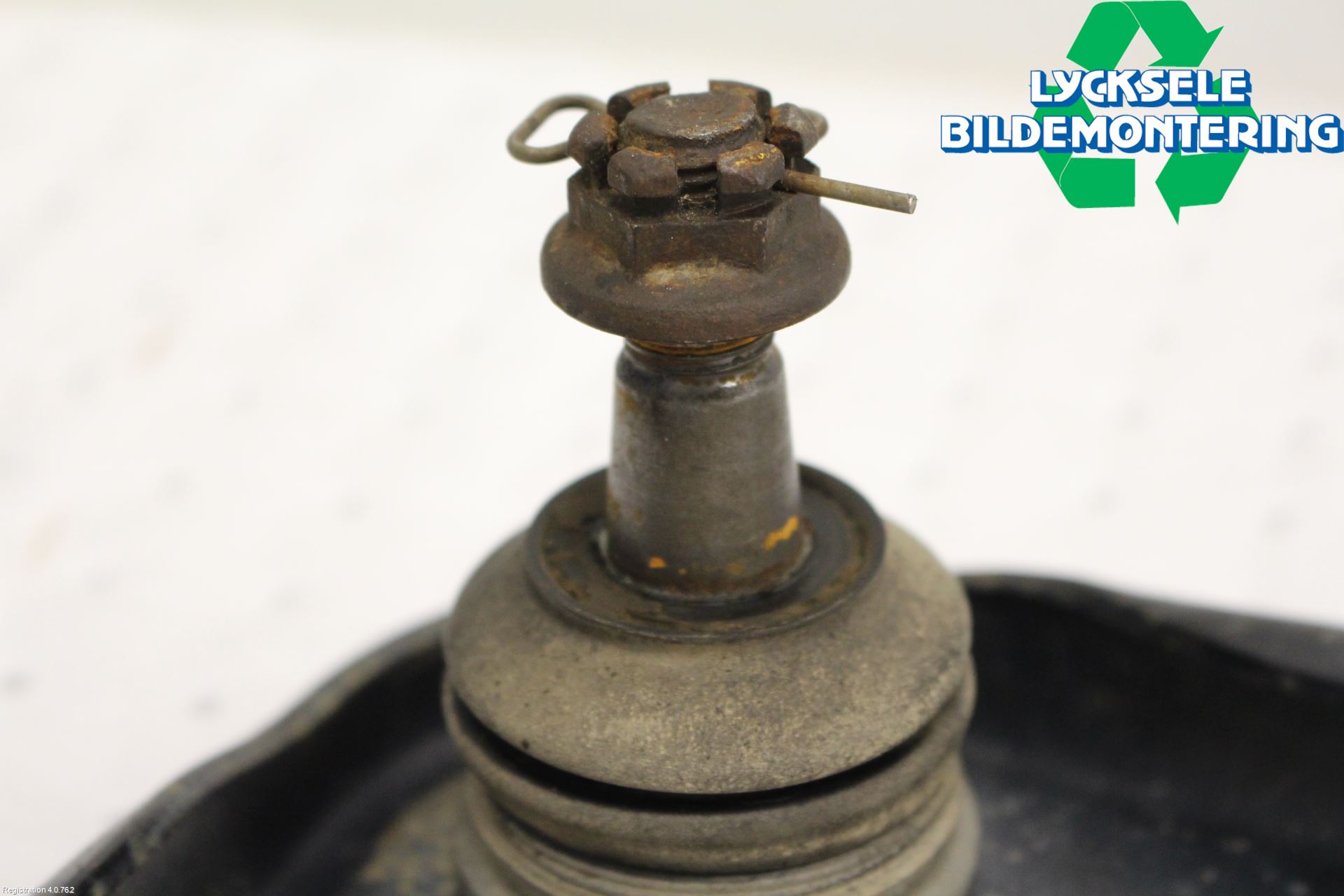 Toyota HILUX 05-16 Bärarm Fram Övre Hö