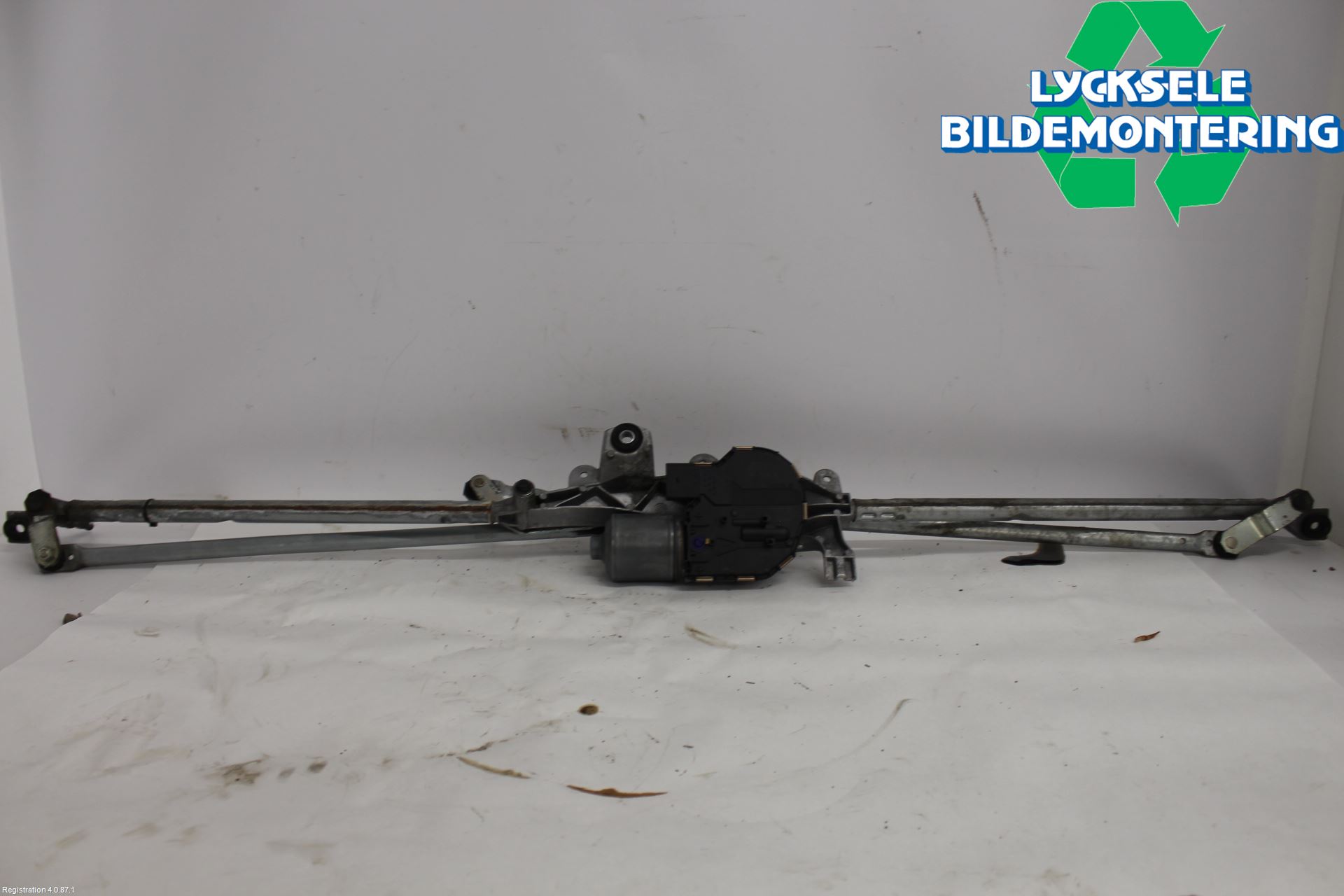 Opel ASTRA J 10-15 Torkarmotor Vindruta