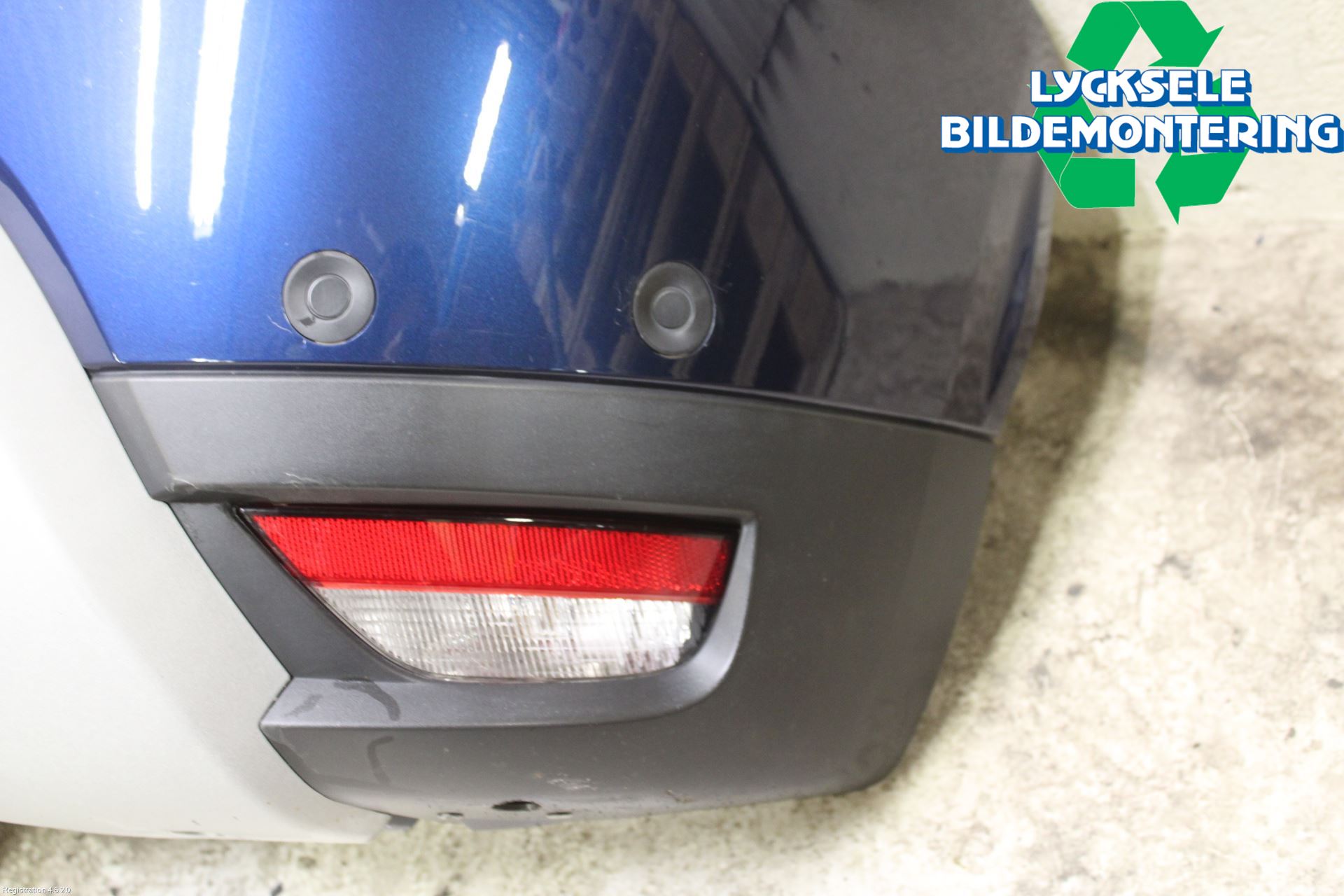 Dacia DUSTER 10-17 Stötfångarbeklädnad Bak