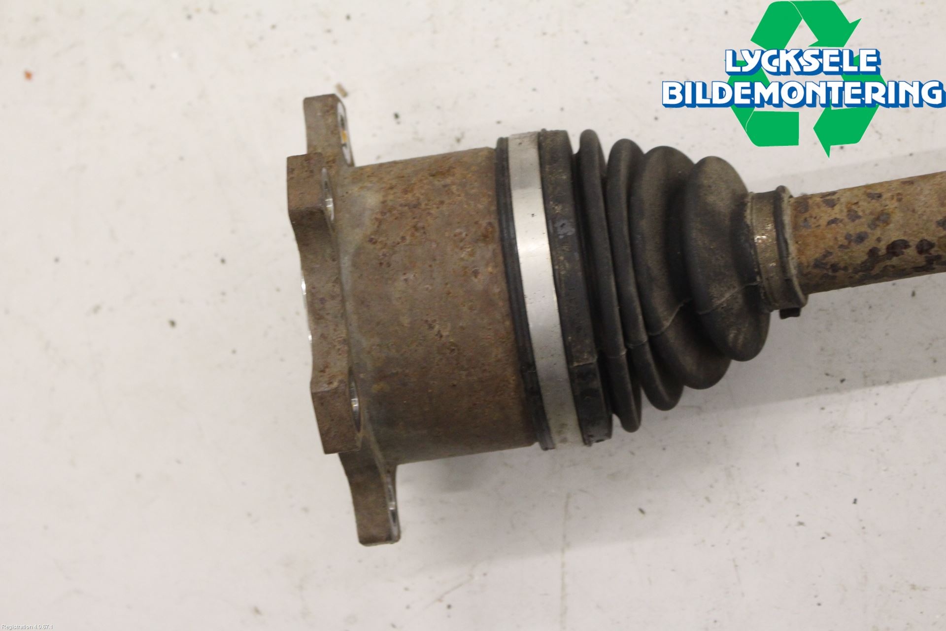 Nissan PATHFINDER R51 05-12 Drivaxel Bak Höger