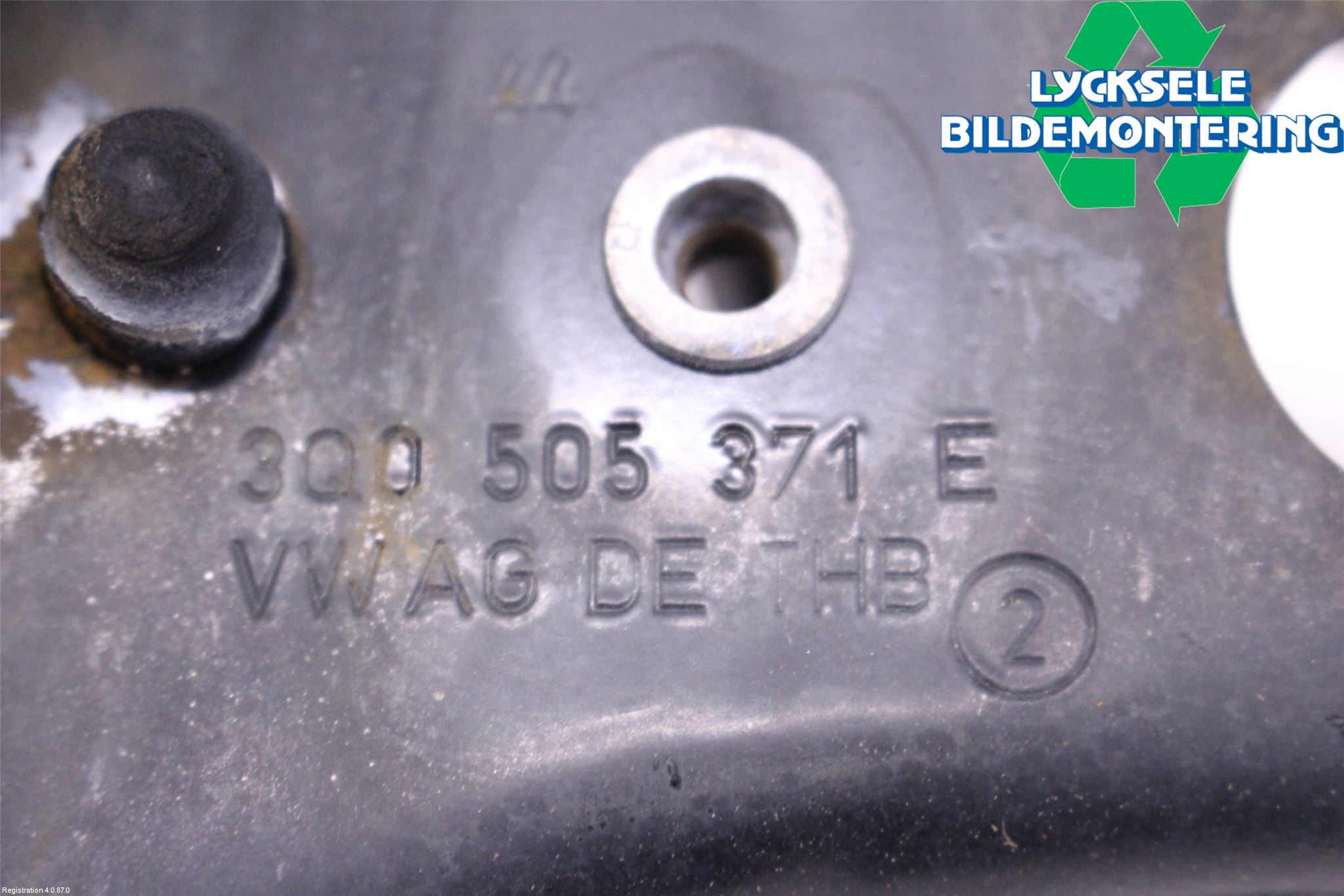 Volkswagen VW PASSAT 20-24 Bärarm Bak Vänster