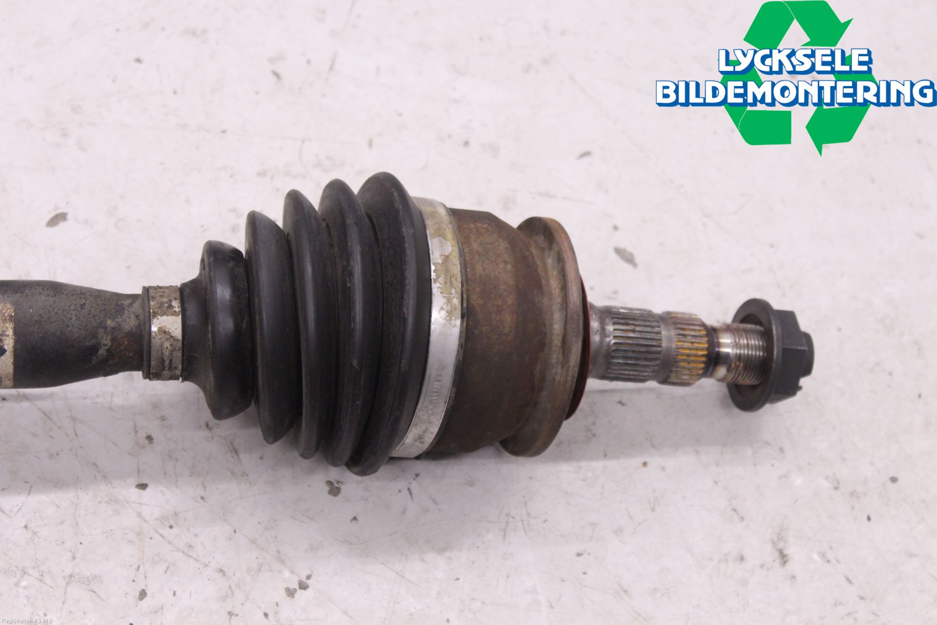 Opel ASTRA J 10-15 Drivaxel Fram Höger
