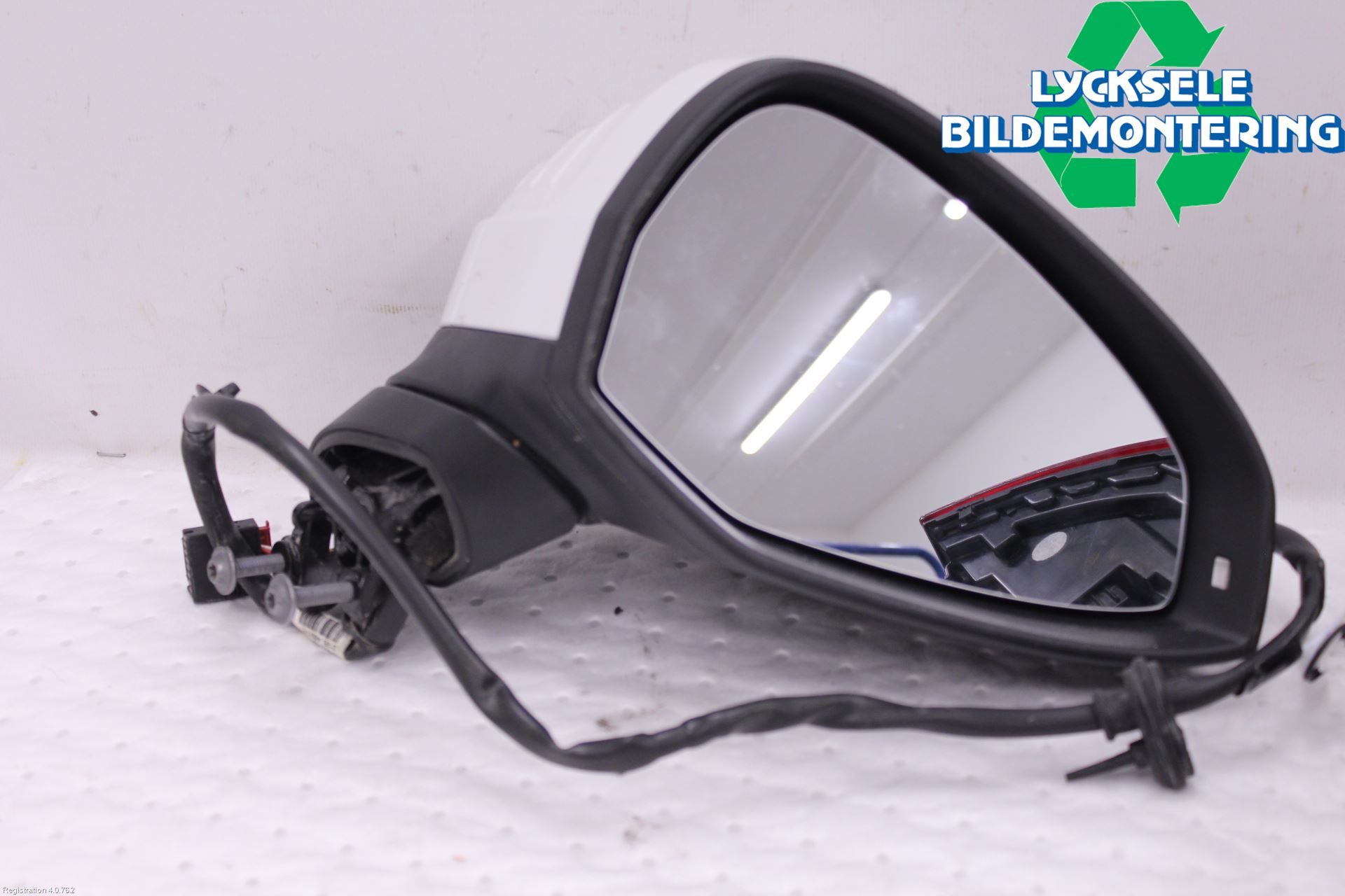 Audi A4/S4 B9 20- Spegel Yttre El Hö