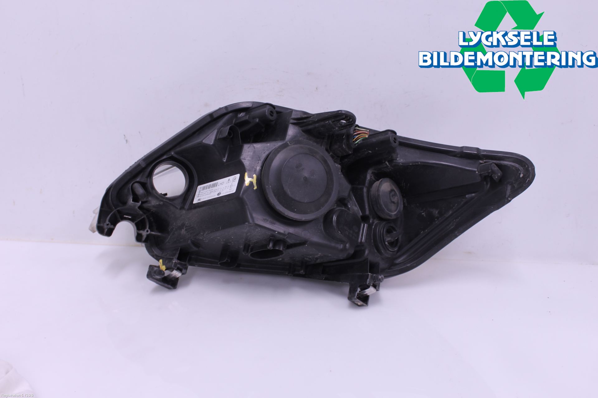 Ford KUGA 08-12 Strålkastare Höger