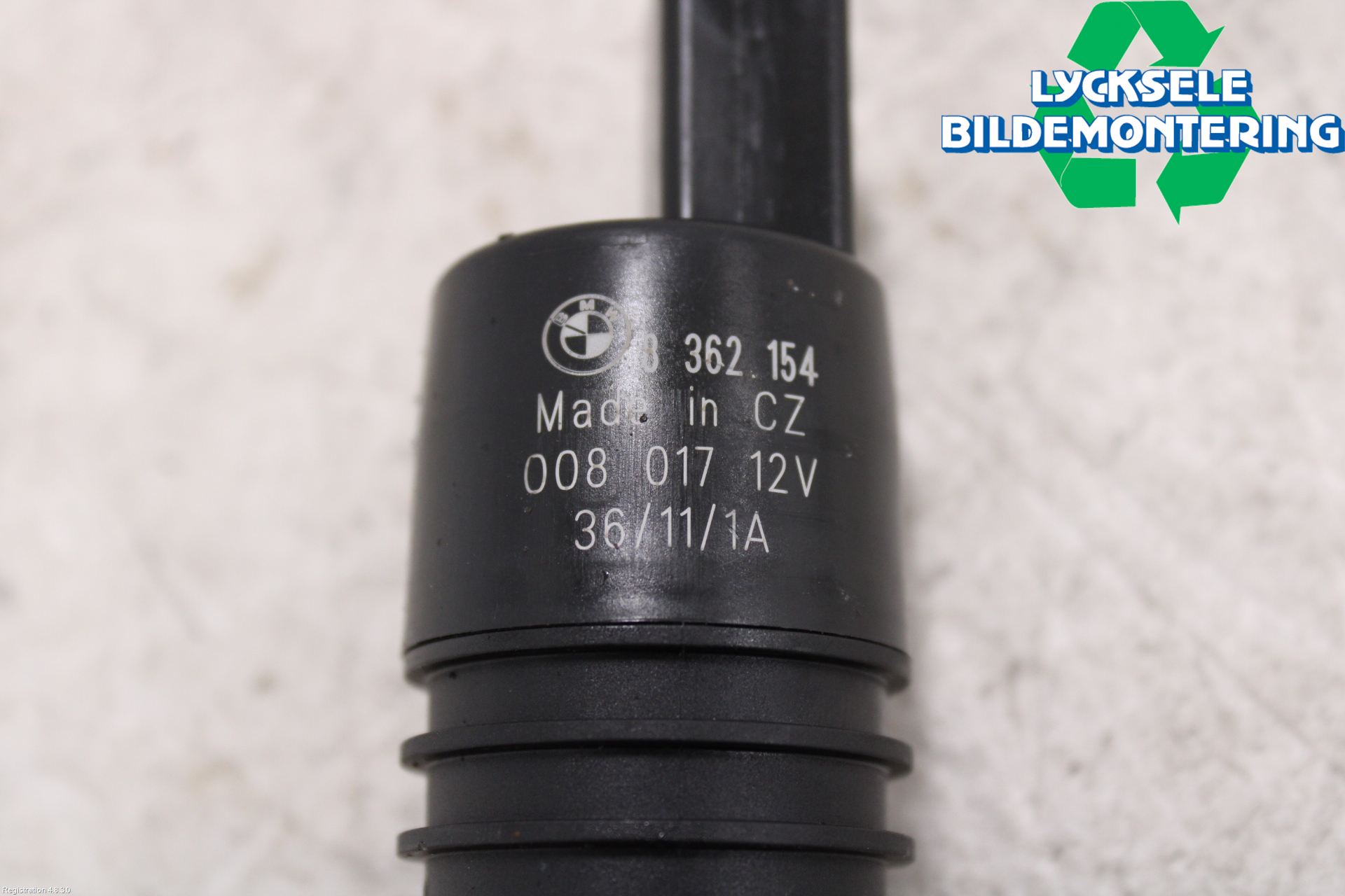 BMW 5 F10/F11/F18 09-17 Spolarpump Baklucka