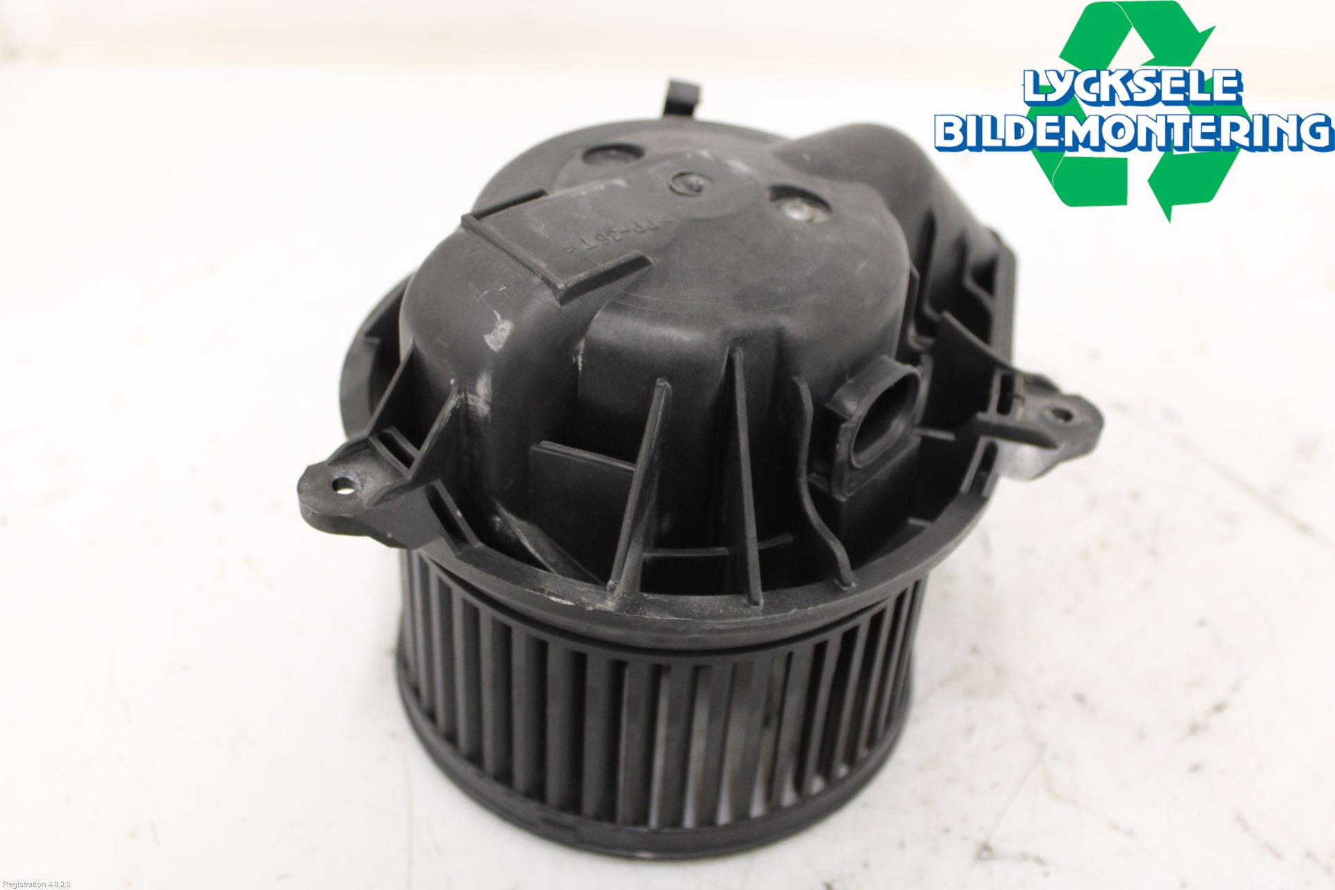 Renault TRAFIC   02-14 Värmefläkt