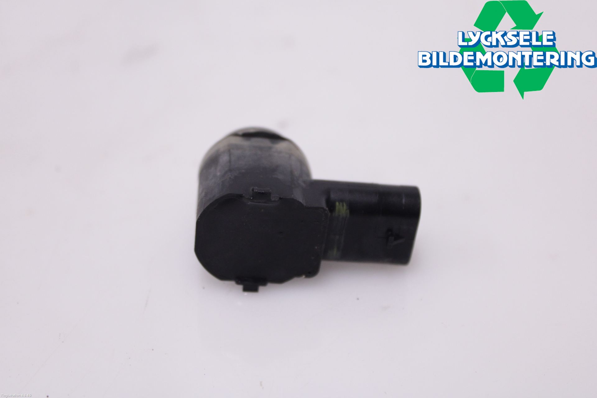 Ford KUGA 13-16 Parkeringshjälp Frontsensor