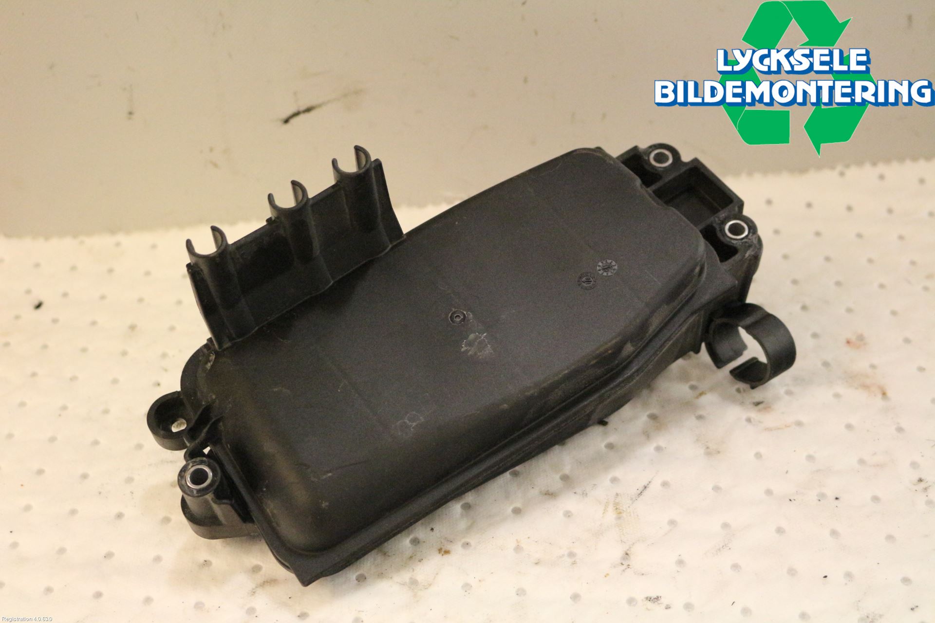 Mercedes-Benz MB GLC-KLASS (X253/C253) 15-22 Vacuumtank