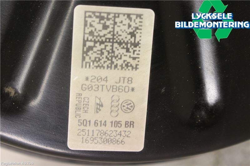 Volkswagen VW GOLF / E-GOLF VII 13-20 Bromsservo