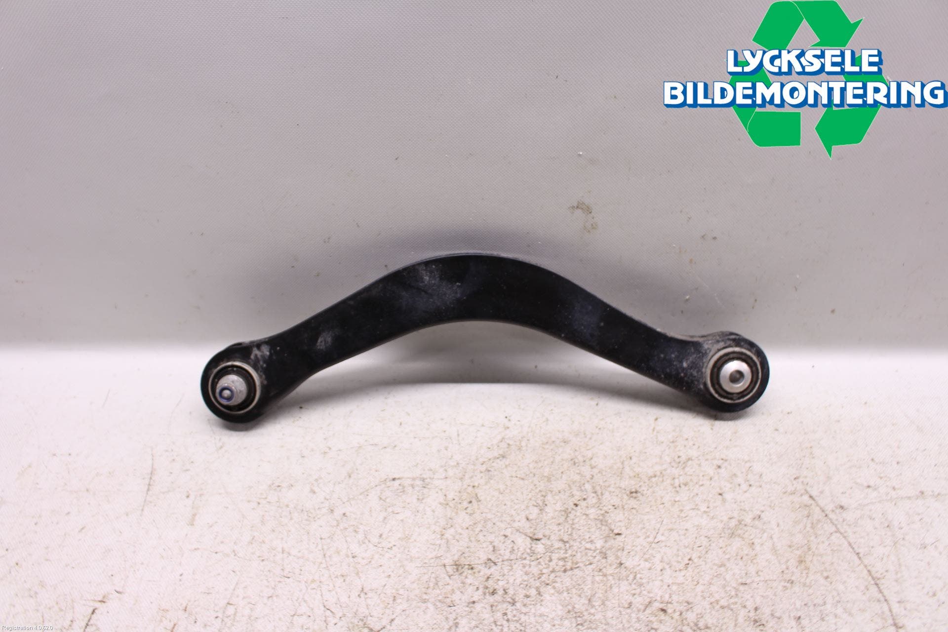 Audi A4/S4 B9 16-19 Bärarm Bak Höger