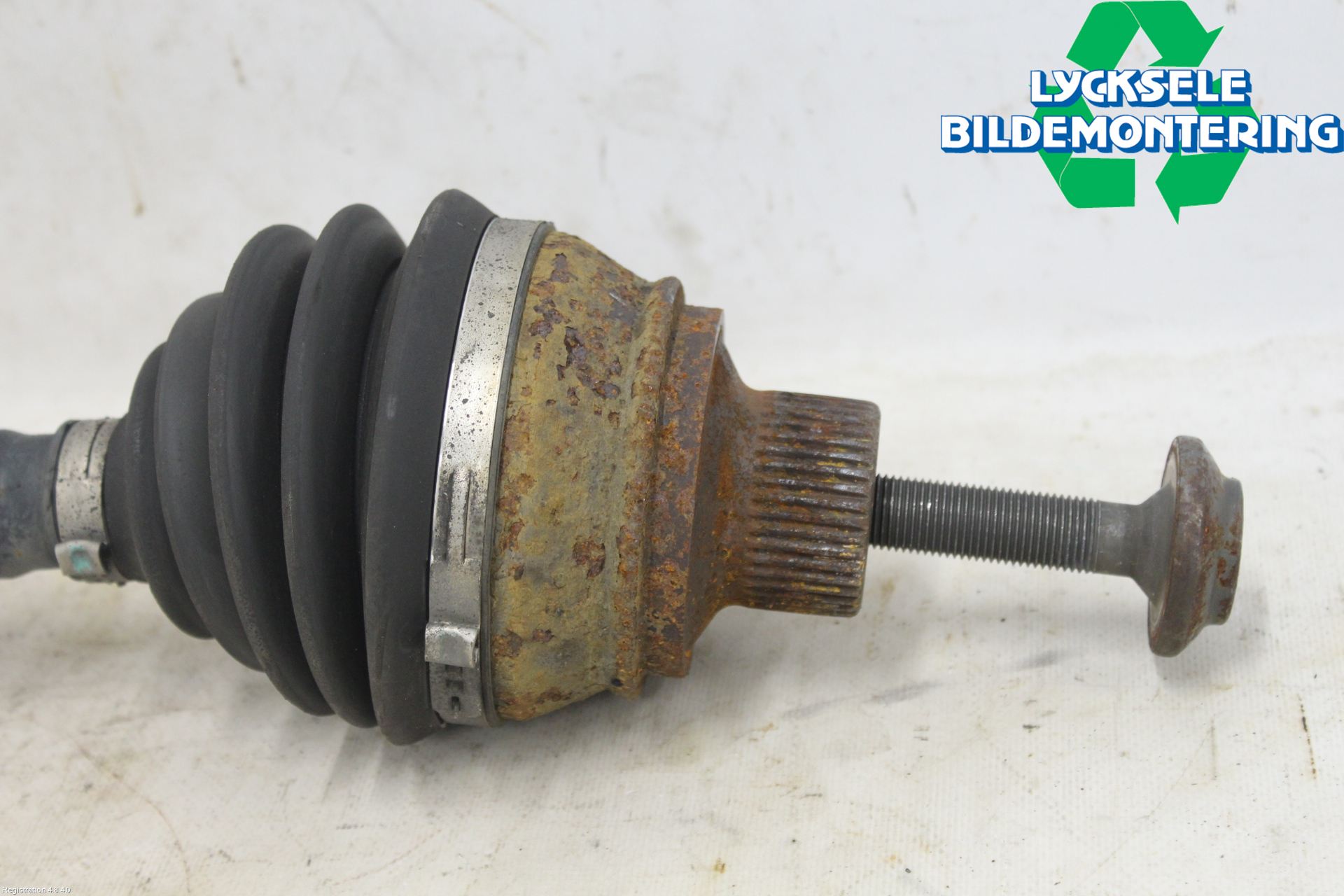 Audi A5 07-16 Drivaxel Fram Höger