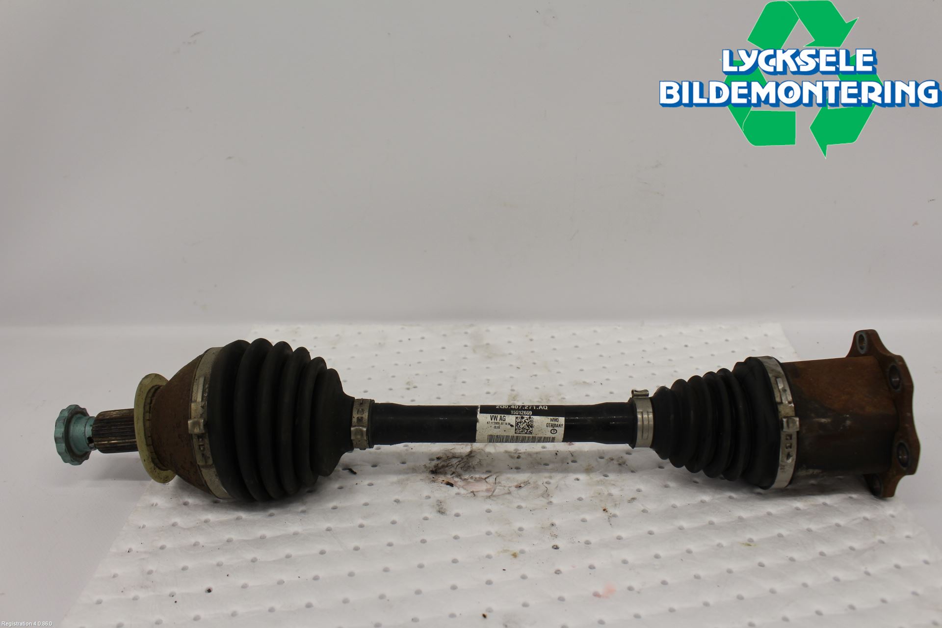 Audi A1 19- Drivaxel Fram Vänster