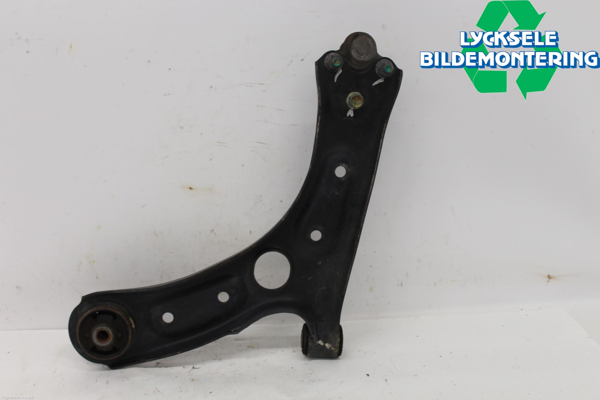 Hyundai i30 PD 17- Bärarm Fram Undre Hö