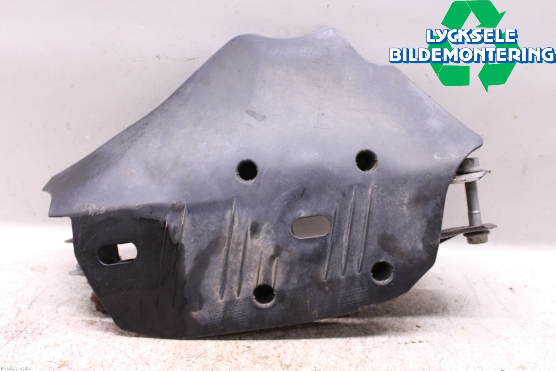 BMW 1 F20/F21 11-19 Bärarm Bak Vänster