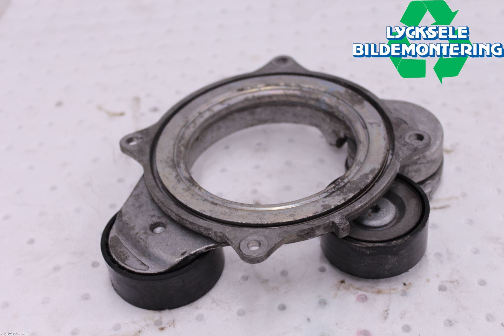 Audi A6 F2/C8 19- Remspännare