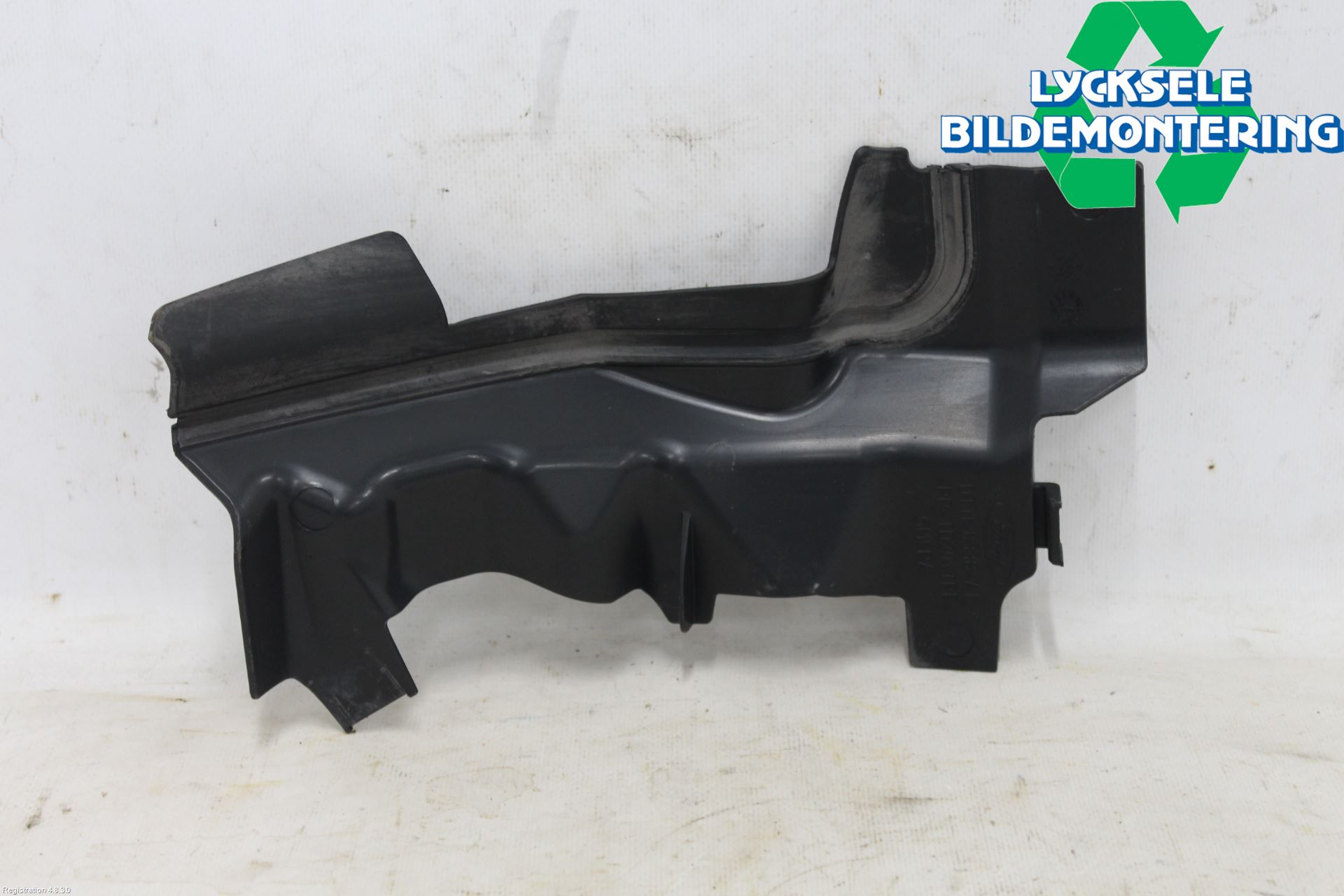 Ford TRANSIT/TOURNEO CONNECT 13-22 Deflektor Plåt-Plast Kylning