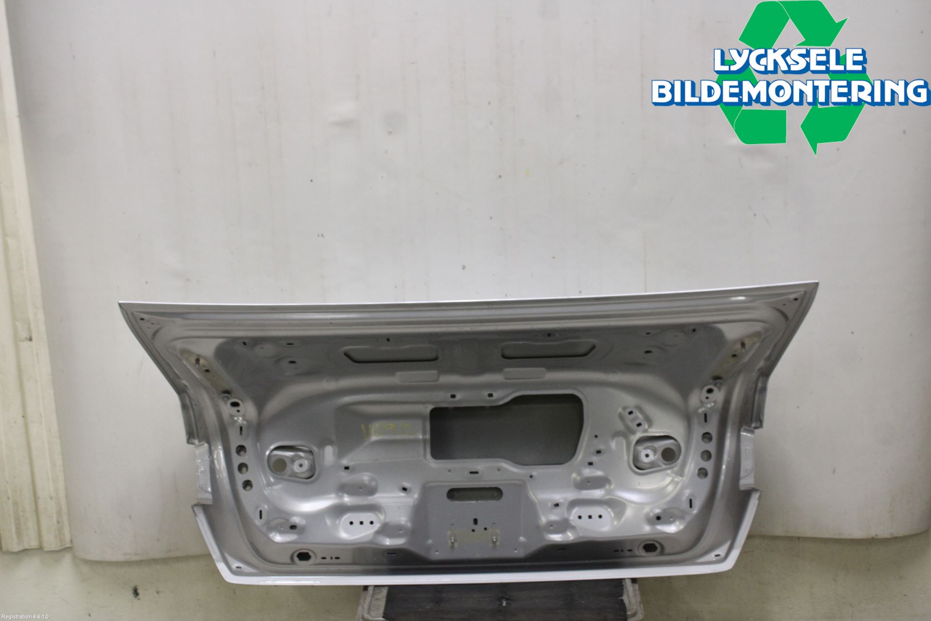 Audi A6 F2/C8 19- Baklucka (Ej Med Ruta)