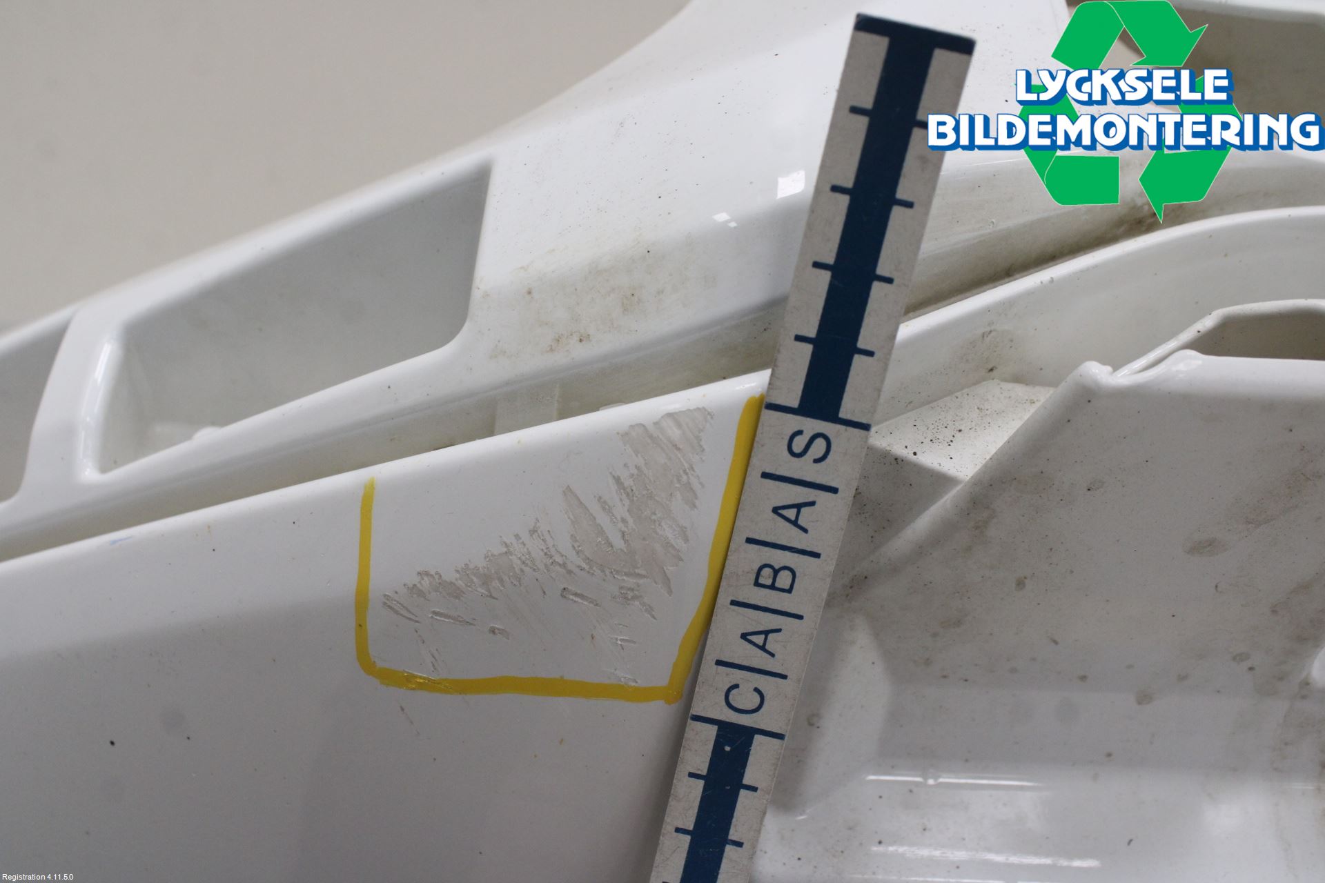 Ford KUGA 13-16 Spoiler Fram