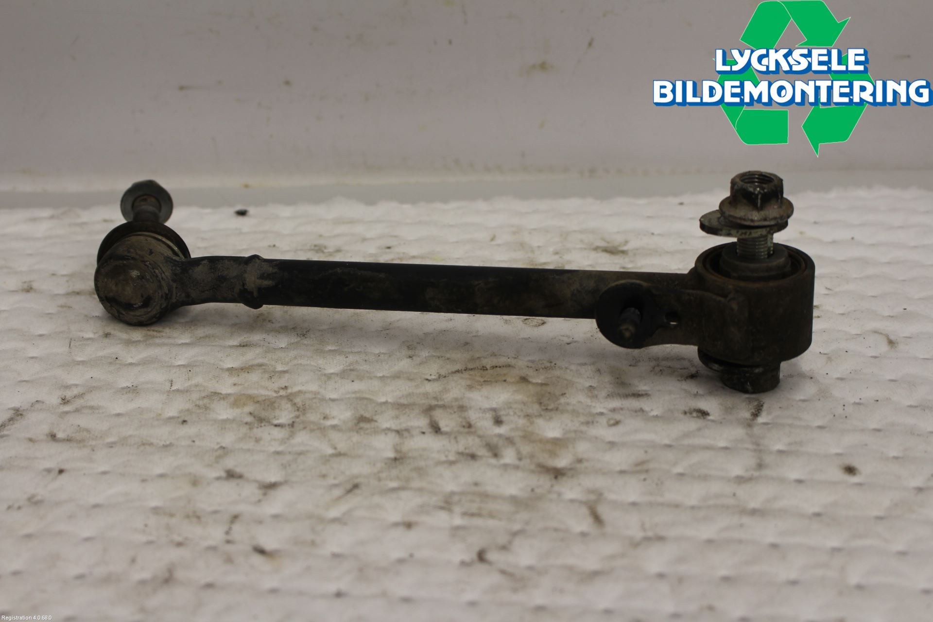 Subaru OUTBACK 15-20 Bärarm Bak Vänster