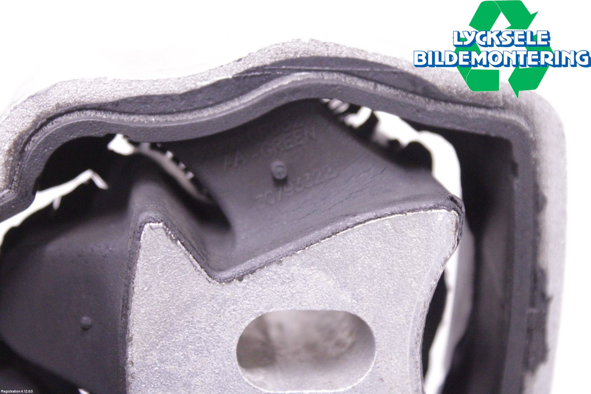 Volvo V70 08-13 Motorfäste