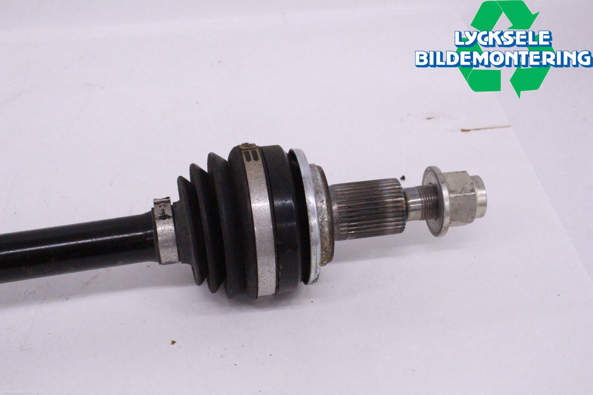 Mazda CX-60 22- Drivaxel Bak Vänster