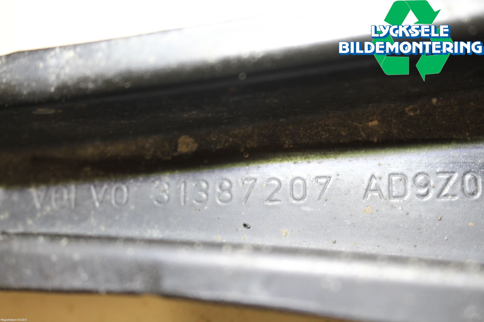 Volvo V60 19- Bärarm Bak Vänster