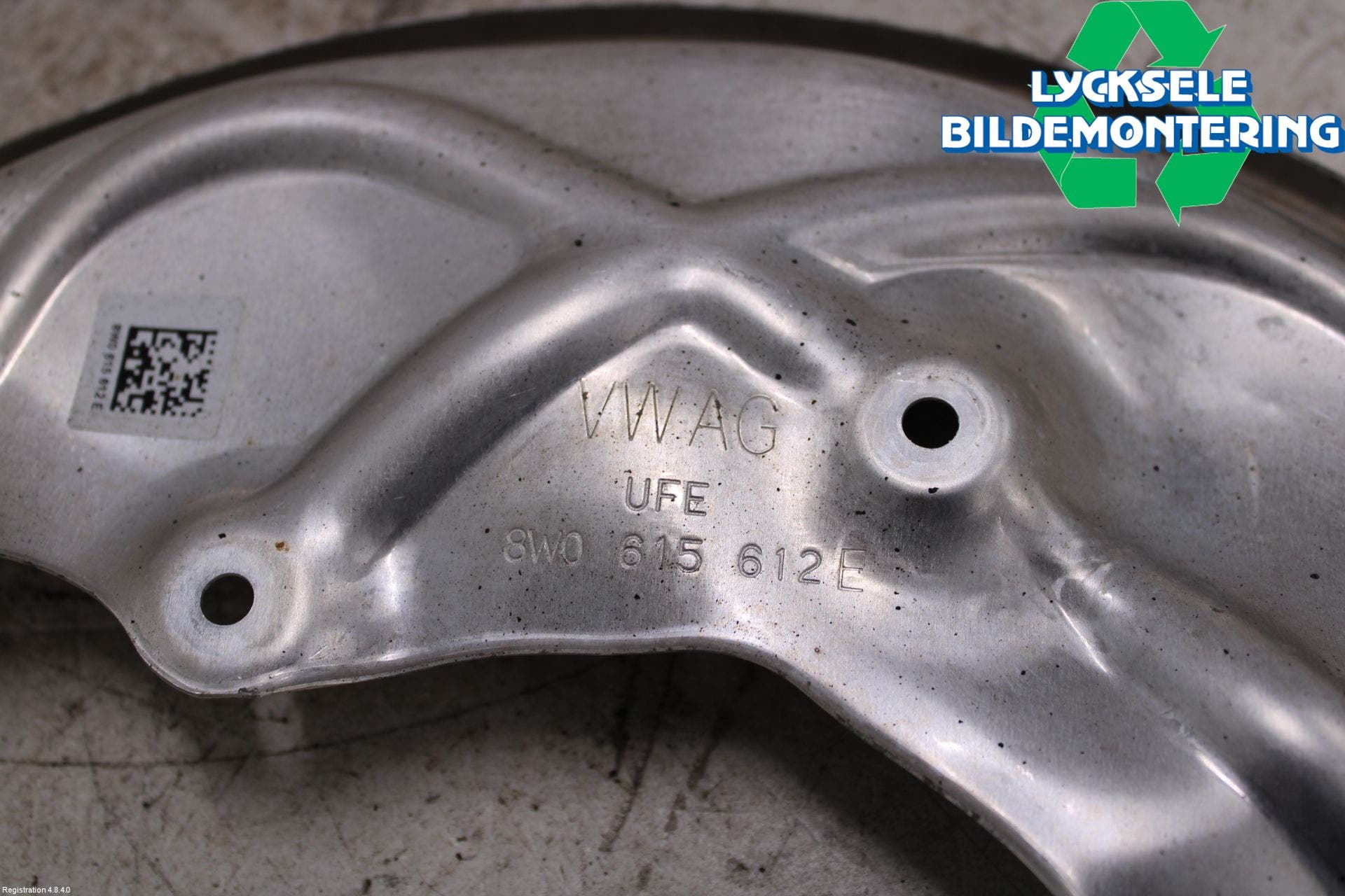 Audi A4/S4 B9 20- Bromssköld Bak