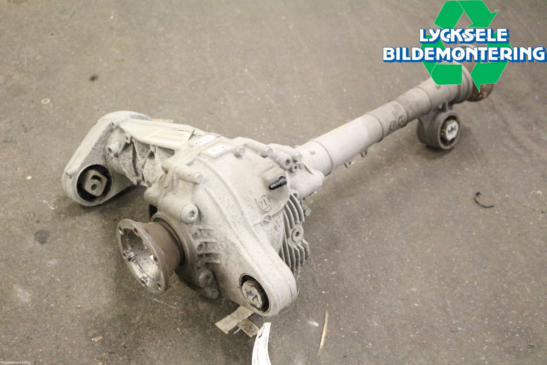 Volkswagen VW AMAROK 2H 10-22 Framvagn Diffrential