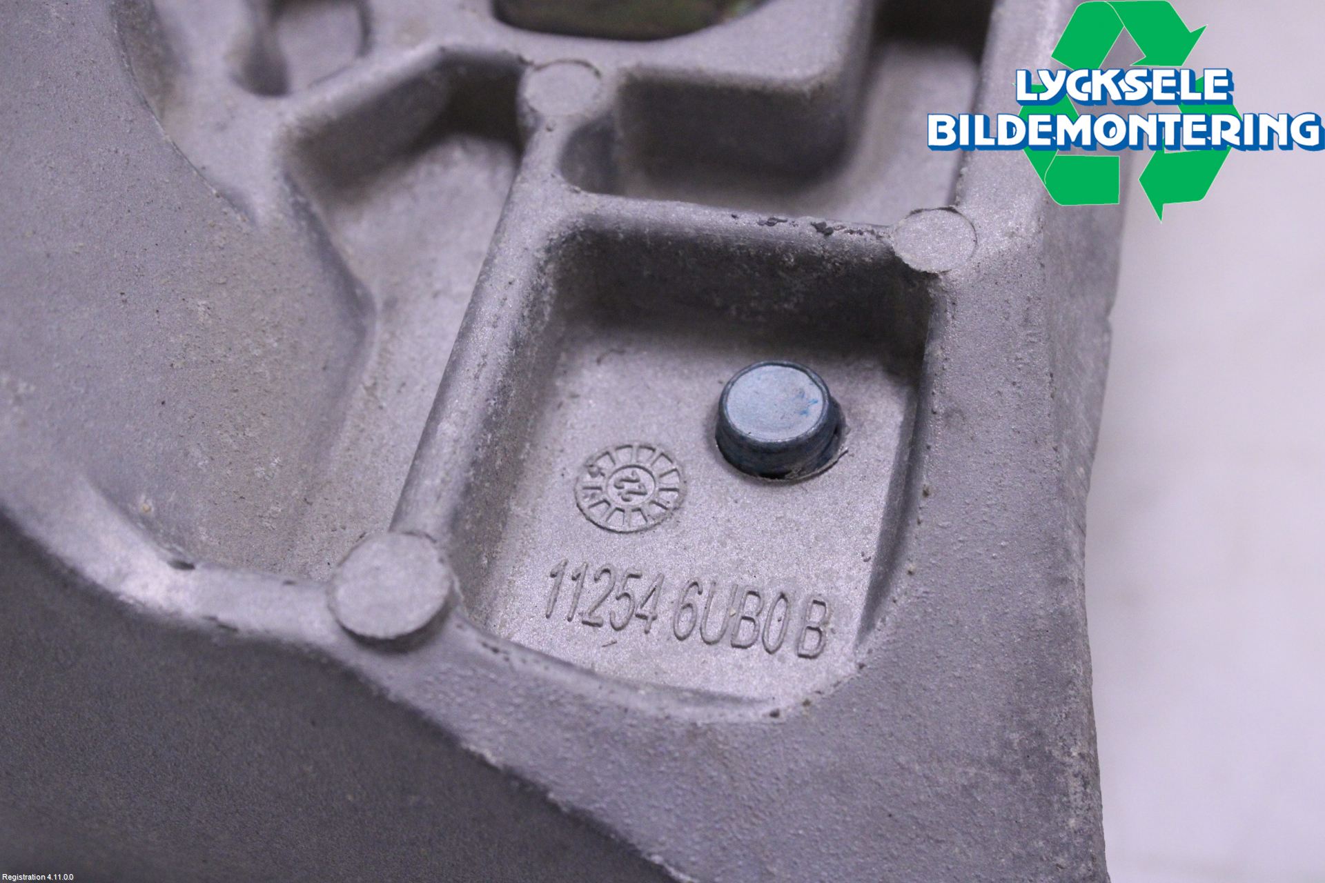 Nissan QASHQAI 21- Motorfäste