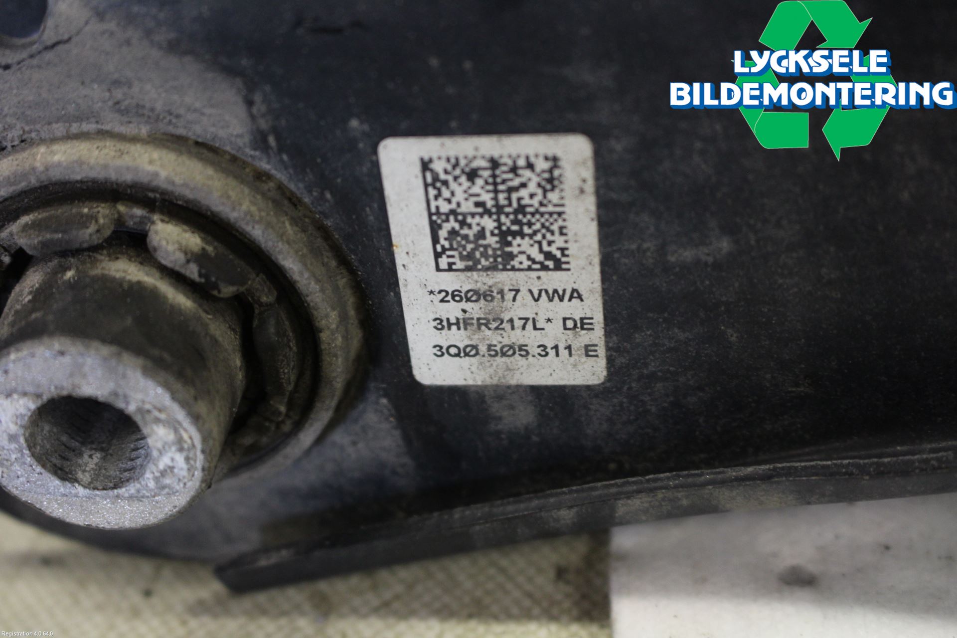 Volkswagen VW TIGUAN 16-24 Bärarm Bak Höger