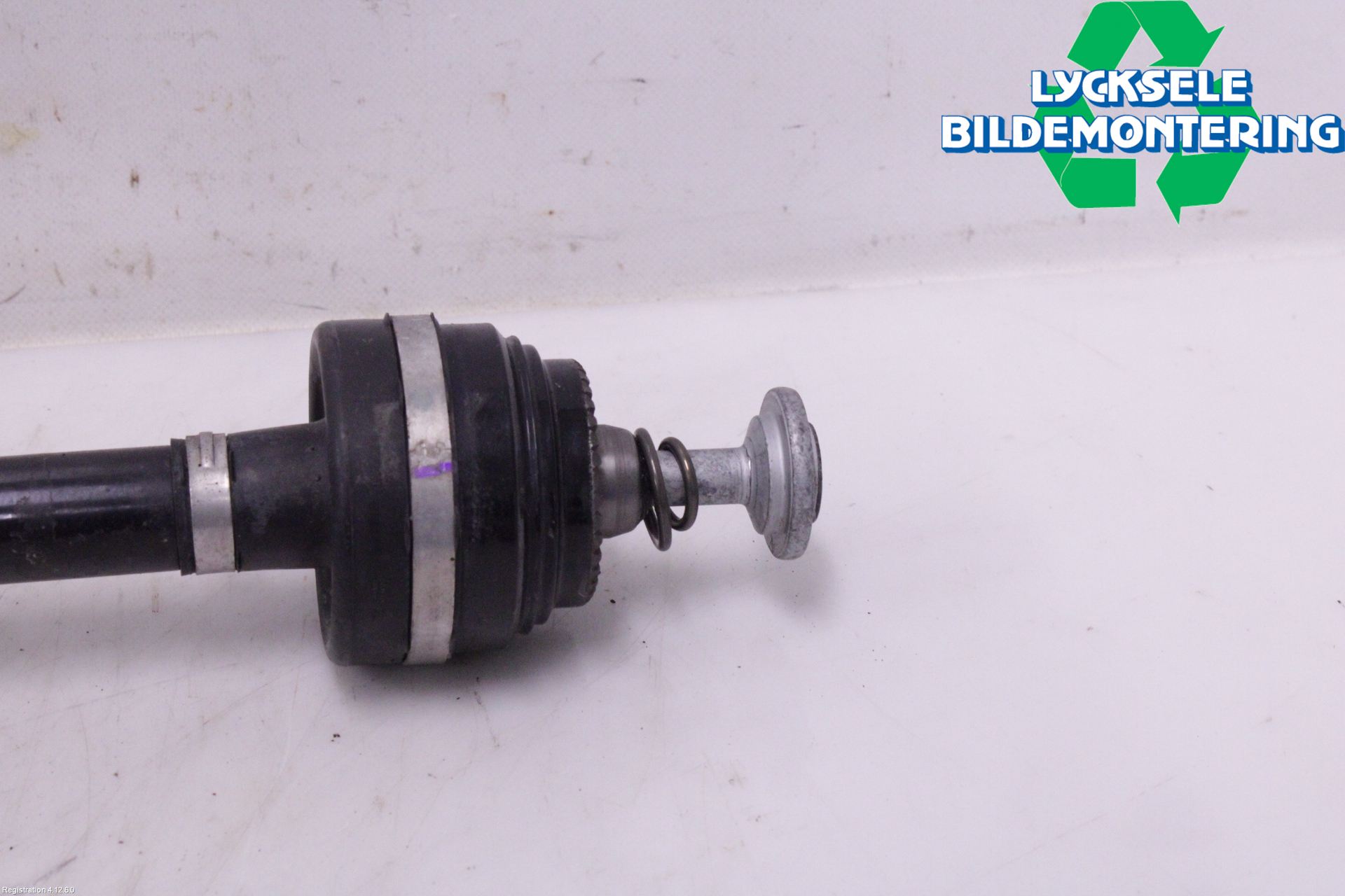 BMW 3 G20/G21/G80/G81 19- Drivaxel Bak Höger