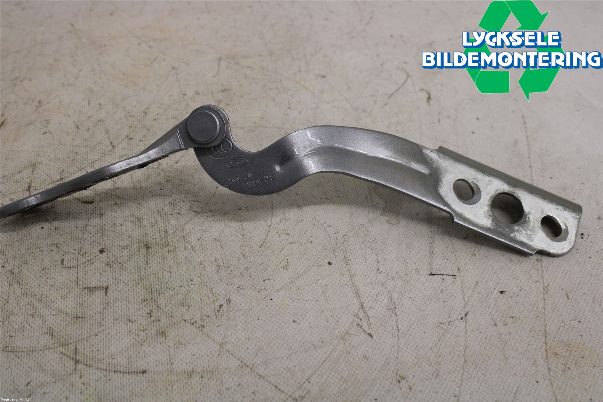 Ford EXPLORER 93-23 Huvgångjärn