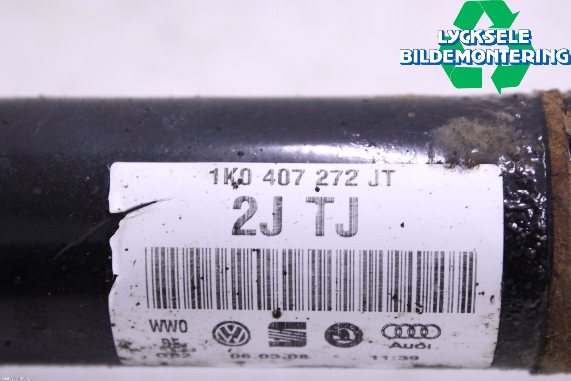 Volkswagen VW GOLF V 04-09 Drivaxel Fram Höger