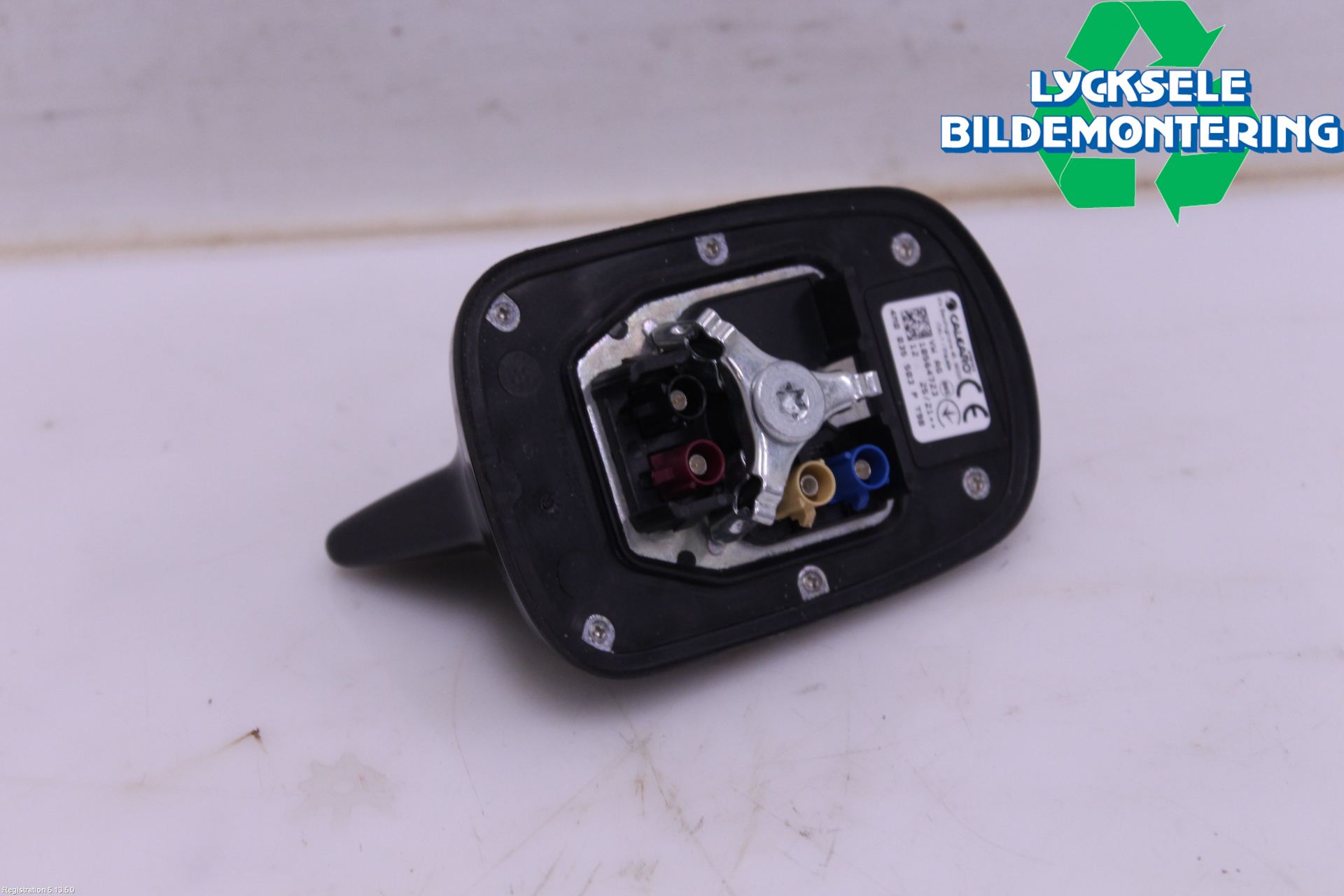 Audi A4/S4 B9 20- Antenn