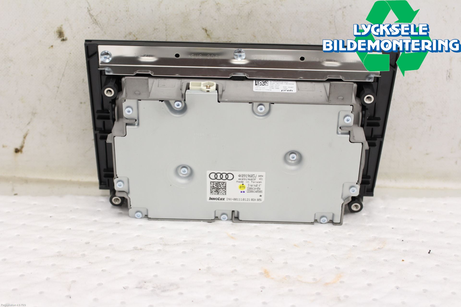 Audi A6 F2/C8 19- Kontrolldisplay